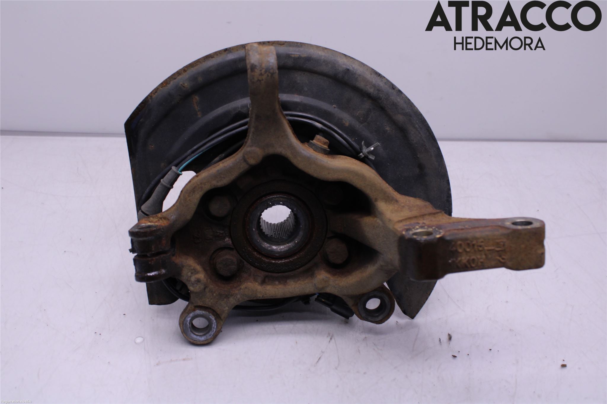 Nissan PULSAR Styrspindel Lagerhus Vä