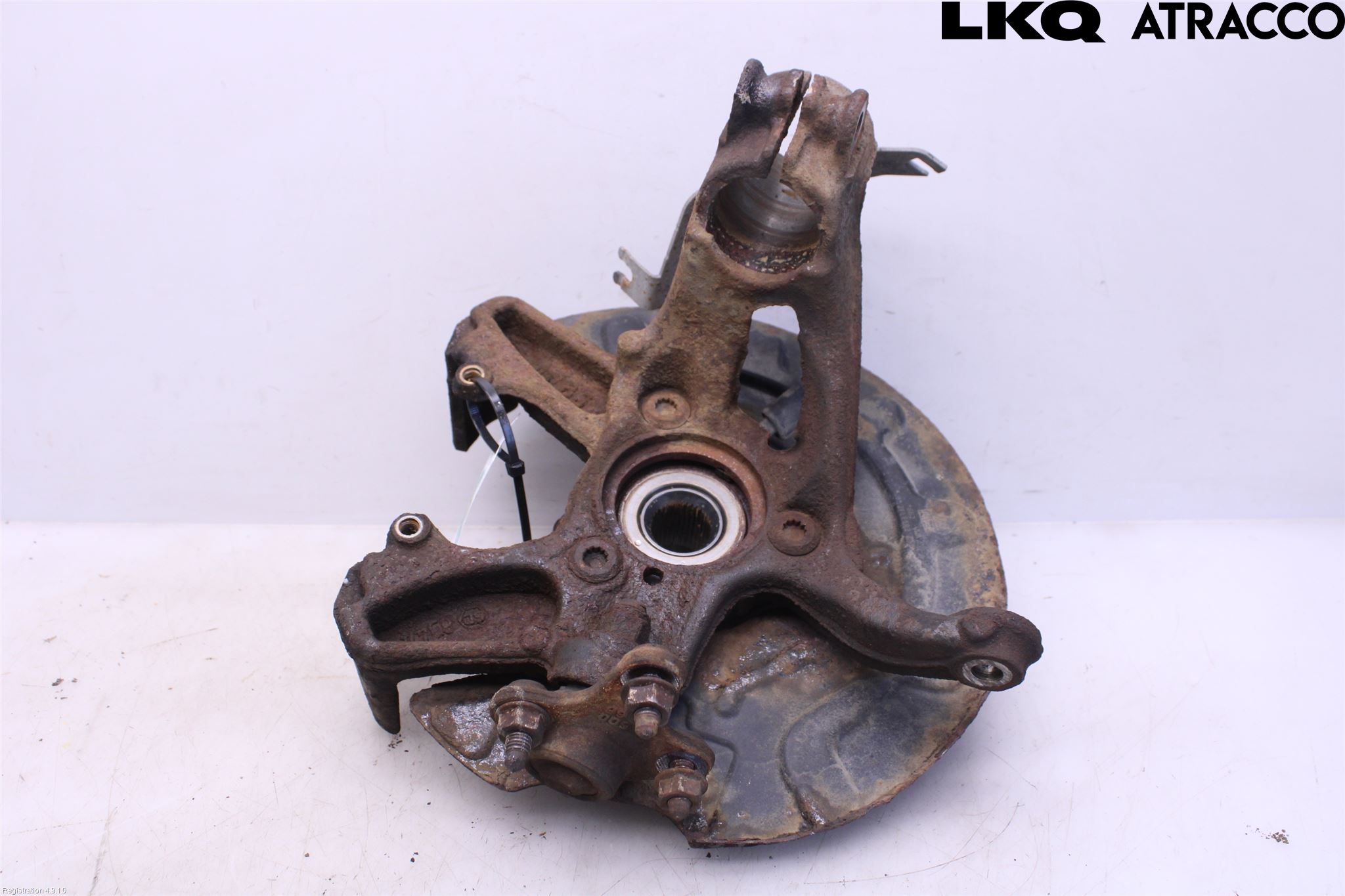 Volkswagen VW GOLF SPORTSVAN 15-20 Styrspindel Lagerhus Hö