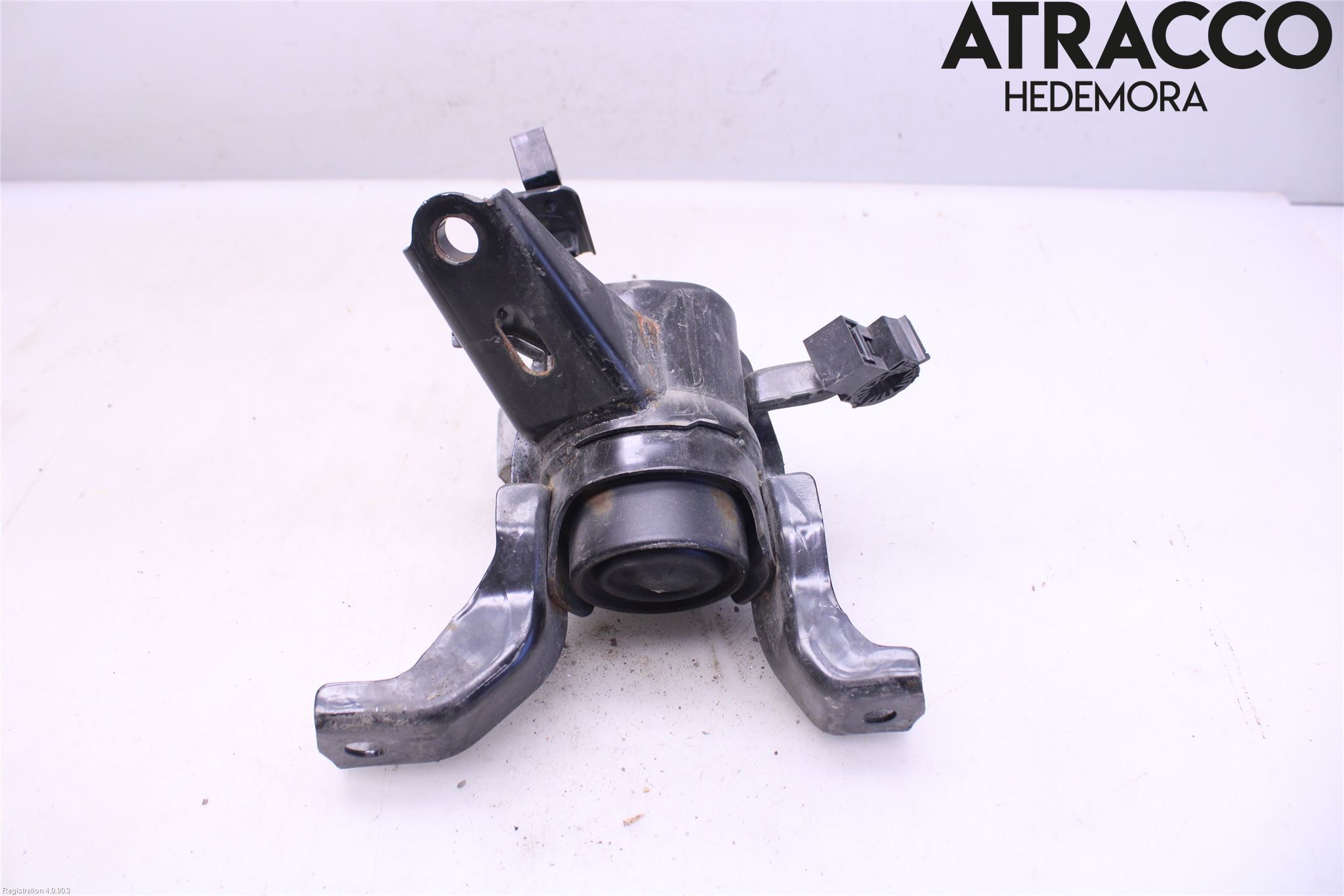Toyota AURIS 13-19 Motorfäste