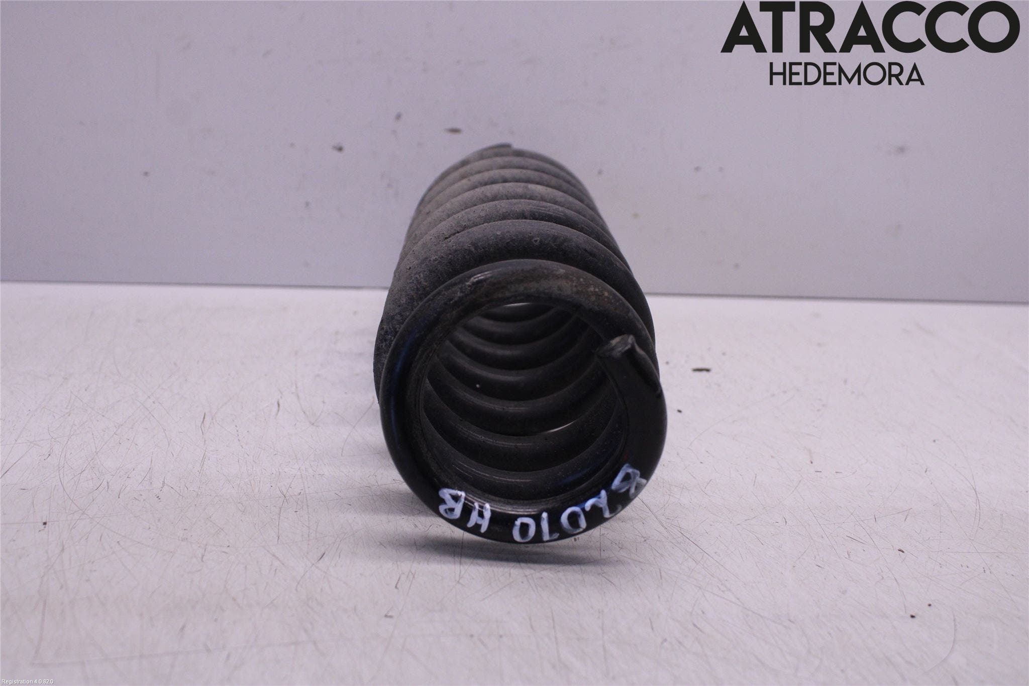 BMW 1 E87/81 5D/3D 03-11 Fjäder Bak