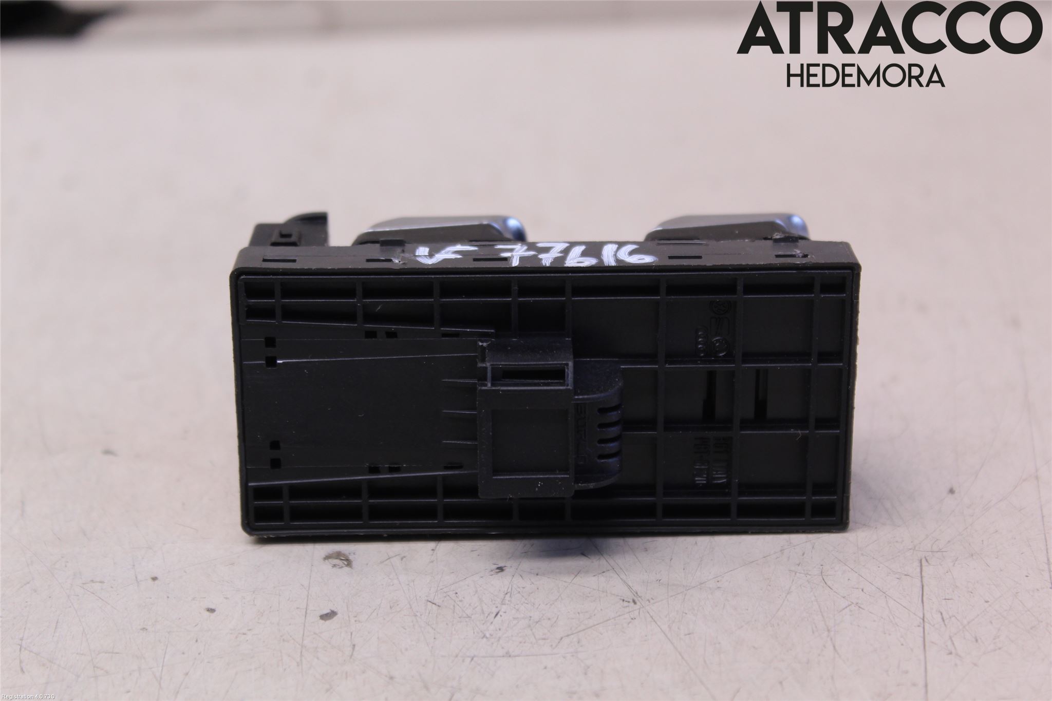 Audi A4 ALLROAD 09-16 Strömställare Elhiss