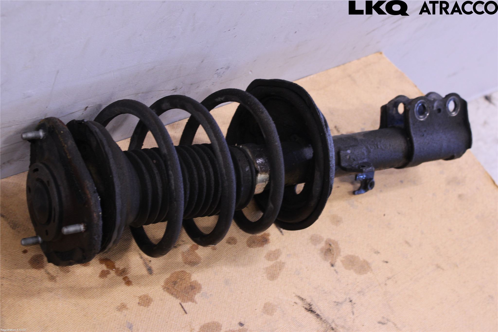 Toyota COROLLA 02-07 Fjäderben Fram Höger