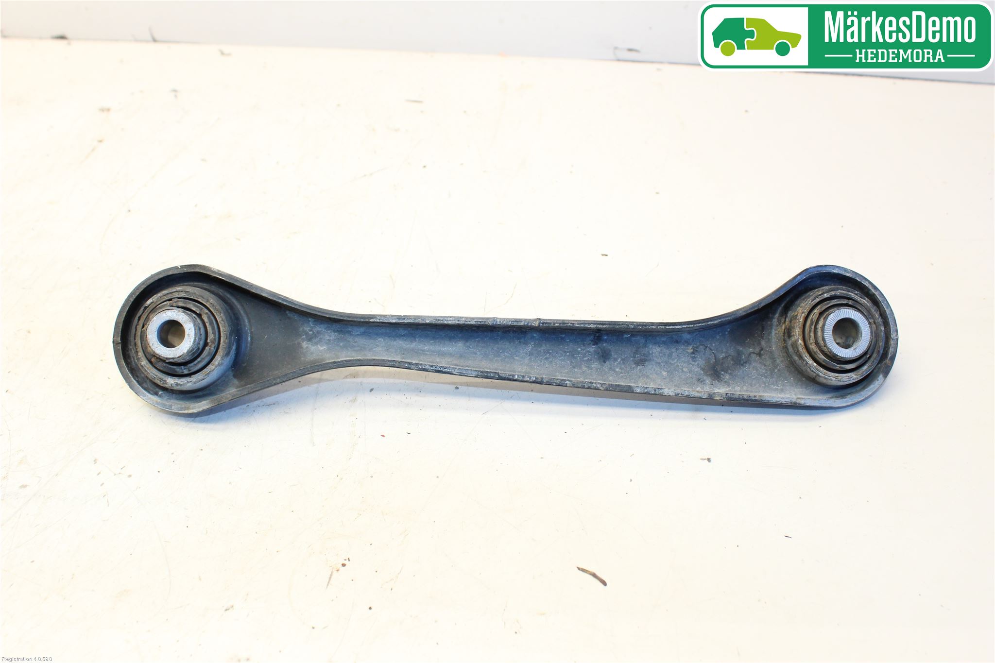 Volkswagen VW TIGUAN 07-16 Bärarm Bak Höger