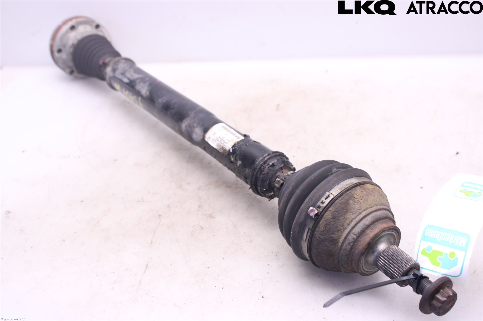 Volkswagen VW BEETLE 12- Drivaxel Fram Höger