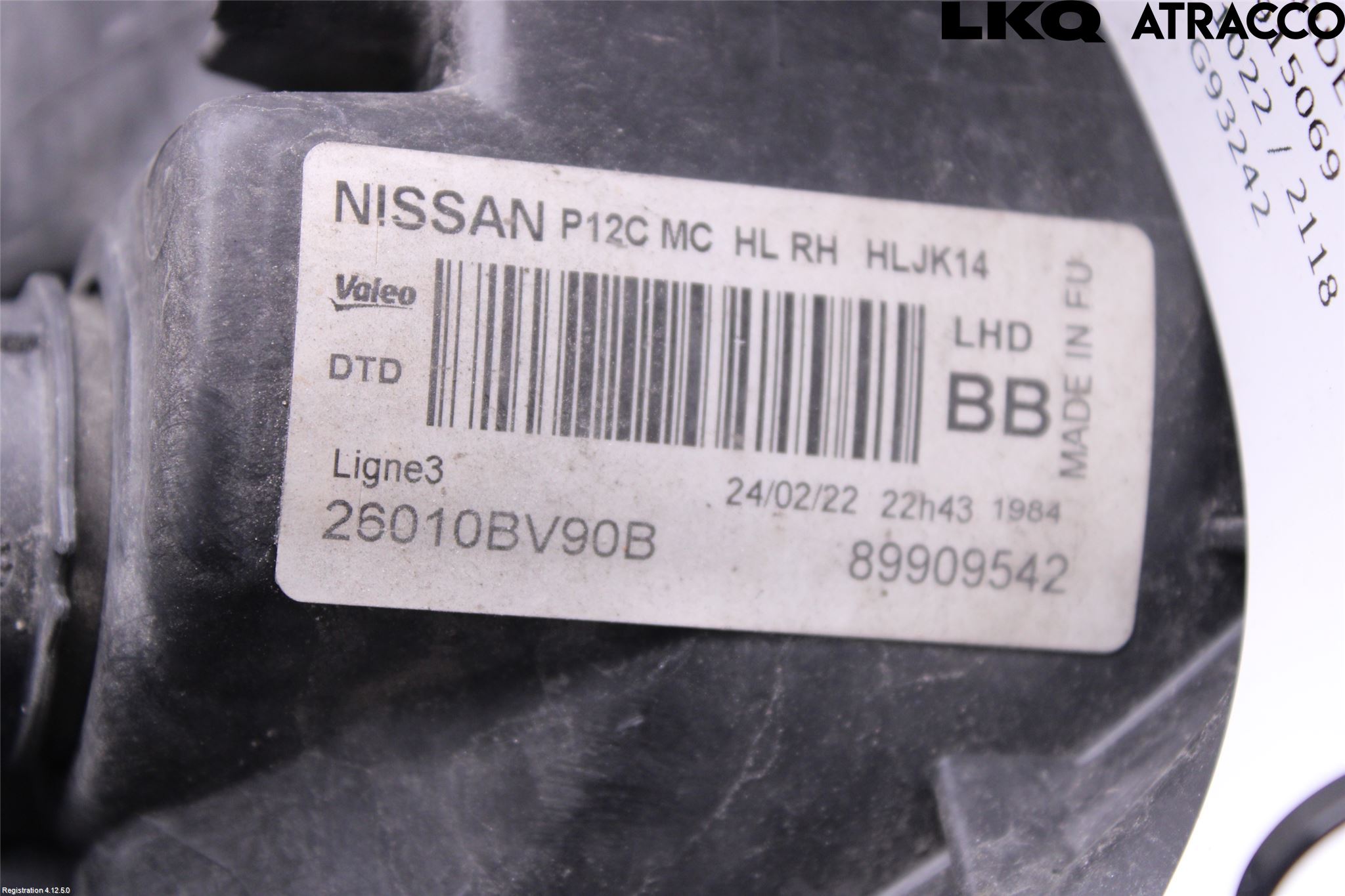 Nissan JUKE 14-19 Strålkastare Höger