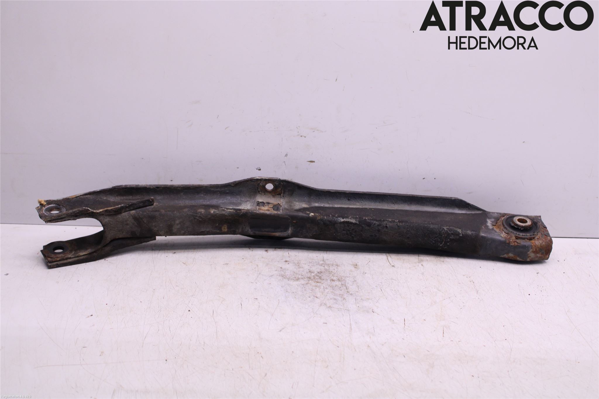 Alfa 33 Bärarm Fram Undre Vä