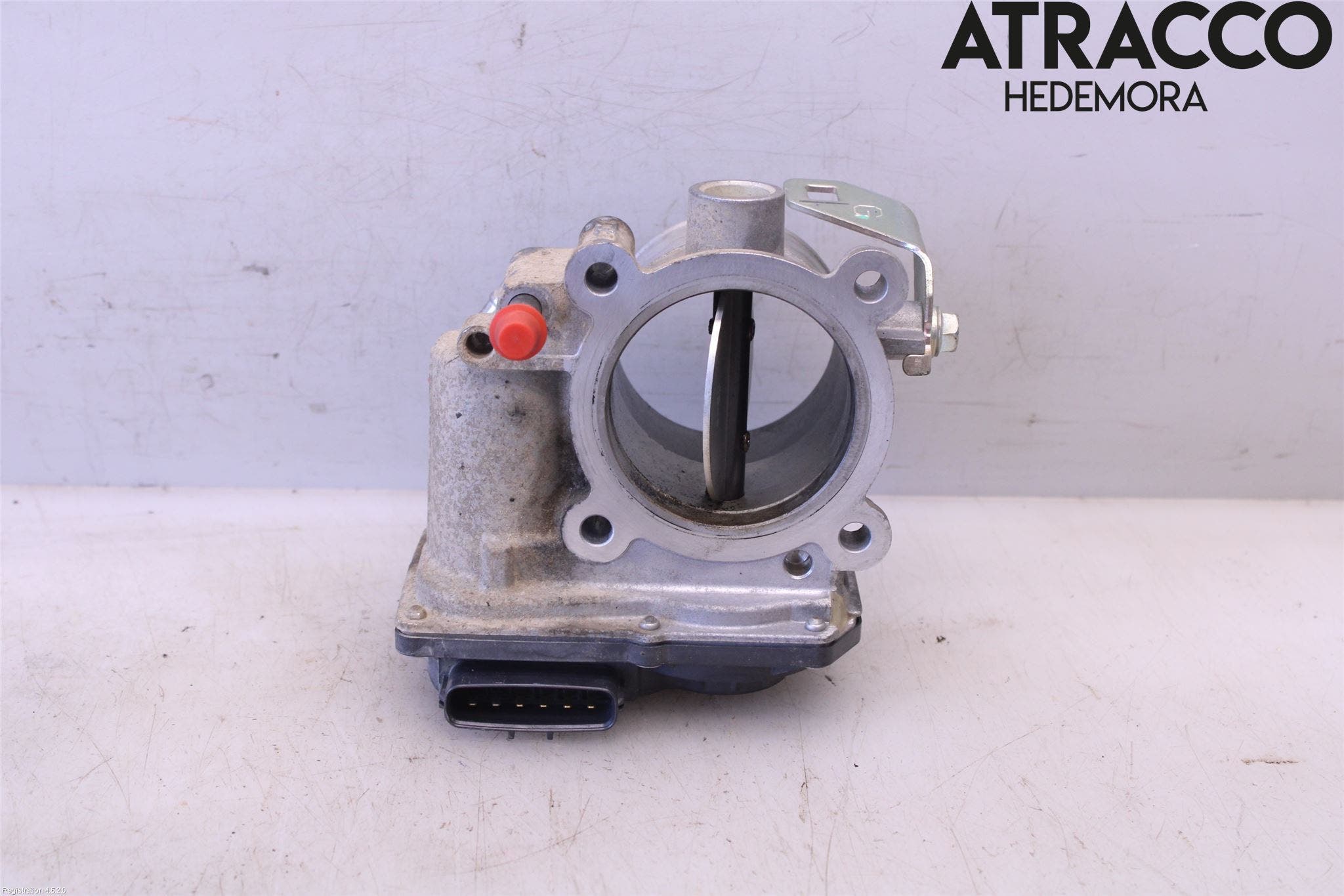 Toyota HILUX 16- Injspjällhus