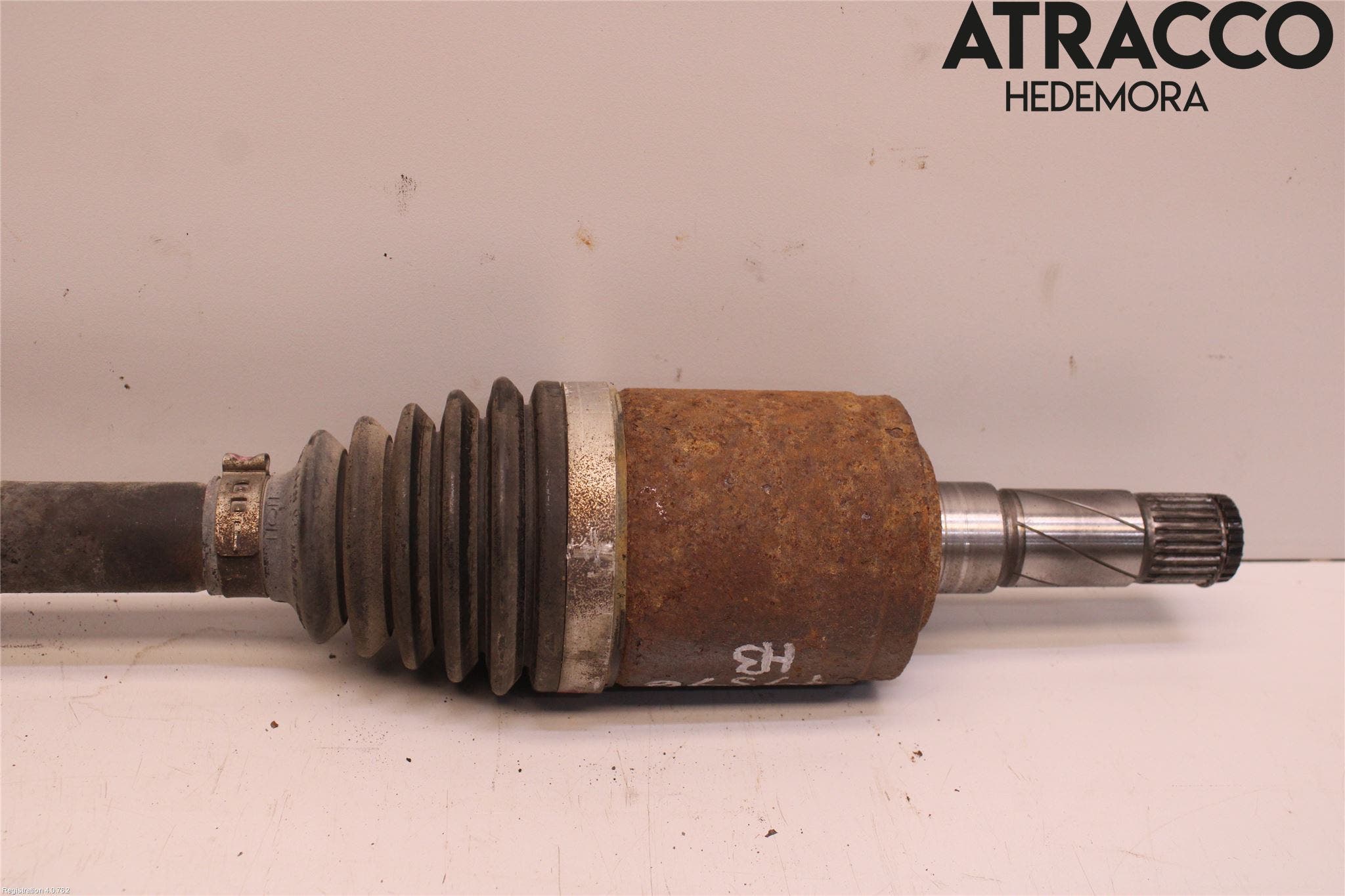 Volvo XC70 14-16 Drivaxel Bak Höger