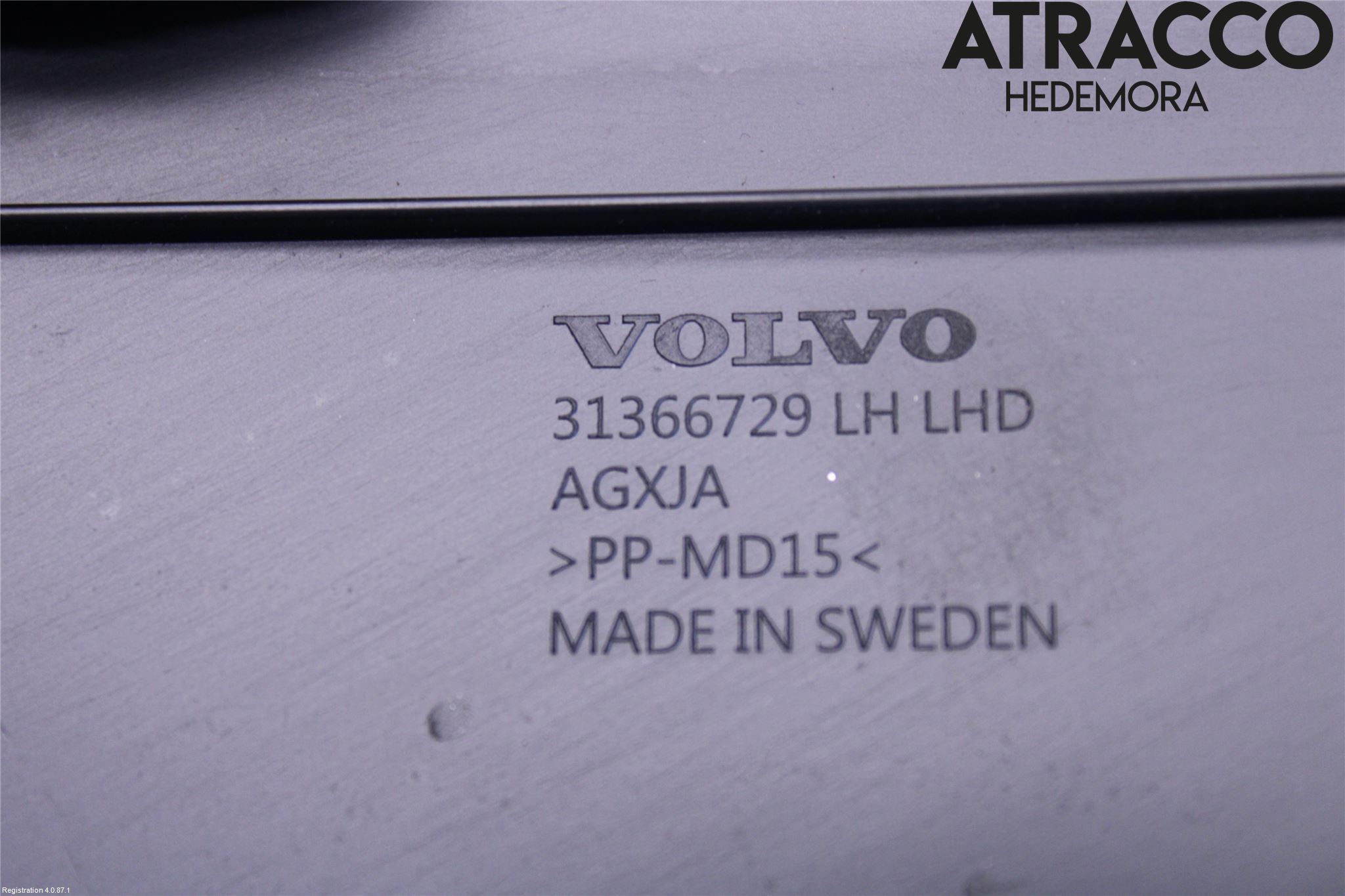 Volvo V90 17->> Instrumentbräda Inlägg-Dekorlist