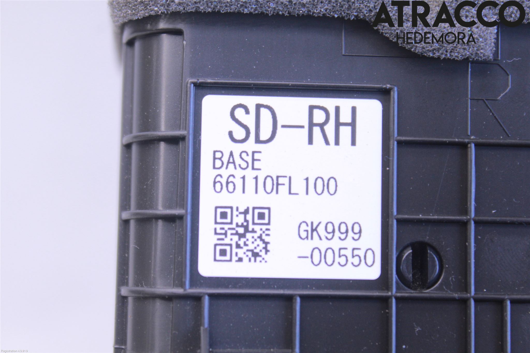 Subaru IMPREZA V 18- Defrosterkanal-Munstycke