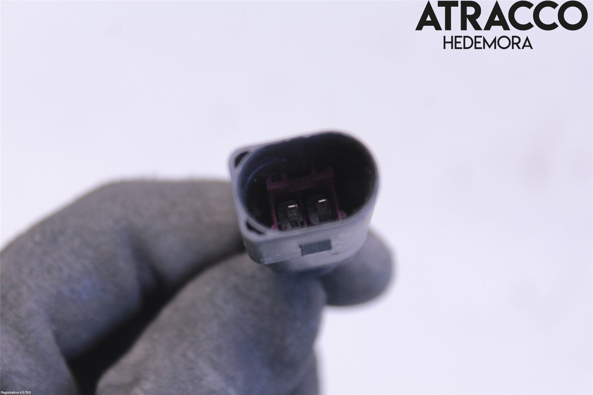 Skoda SUPERB 16-24 Huvlås