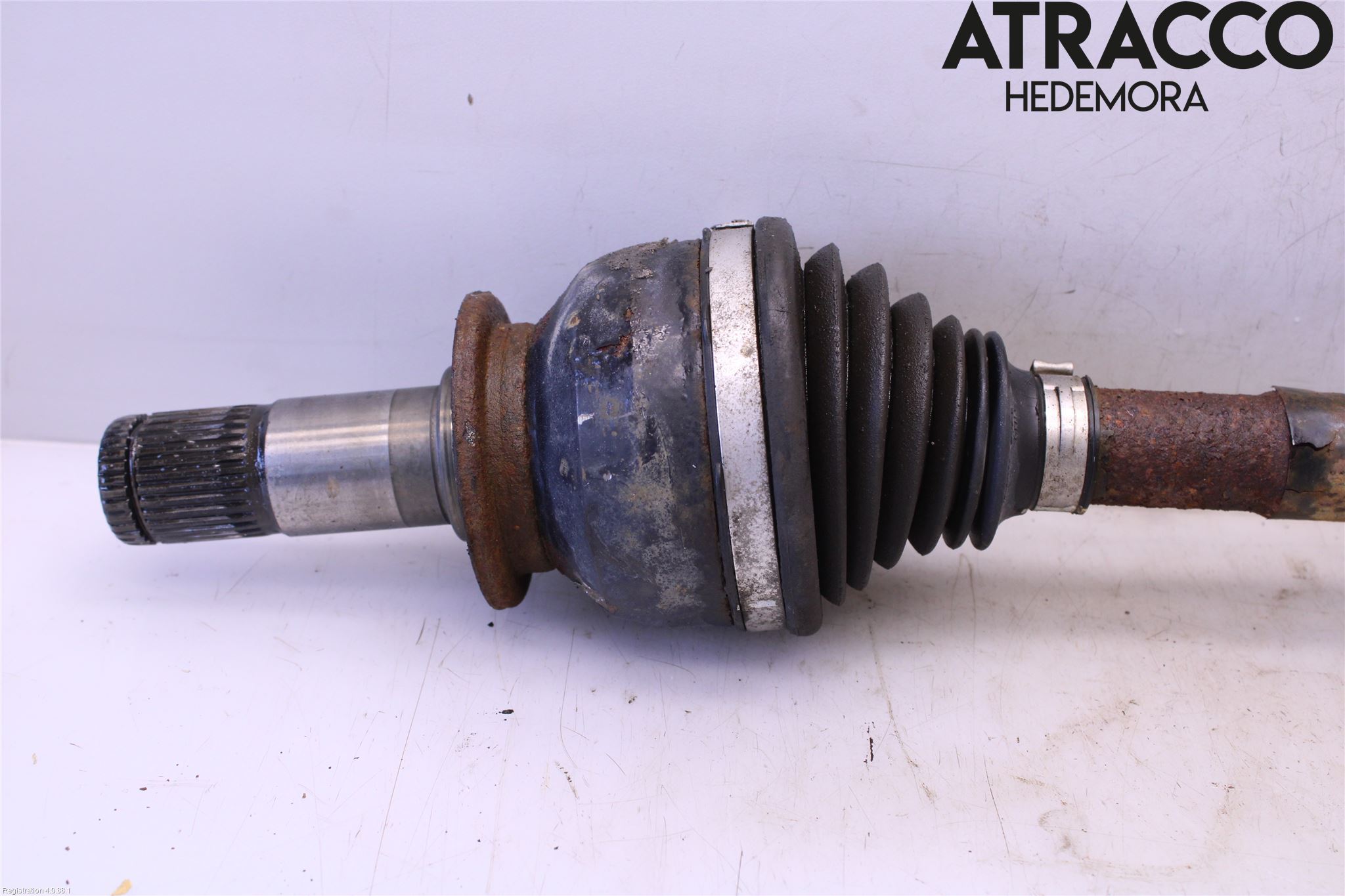 Jaguar F-PACE Drivaxel Bak Vänster