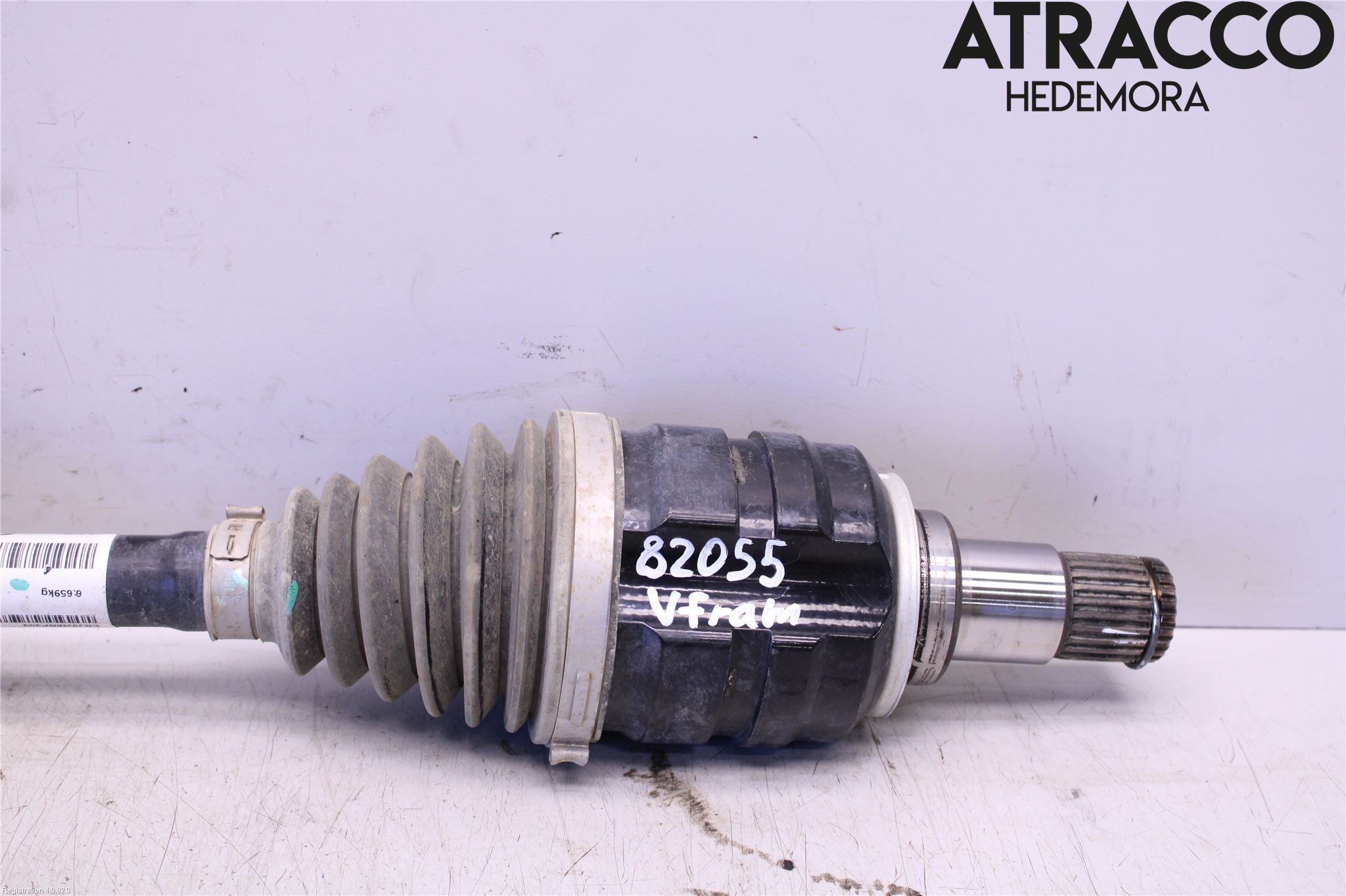 Toyota C-HR 16-23 Drivaxel Fram Vänster