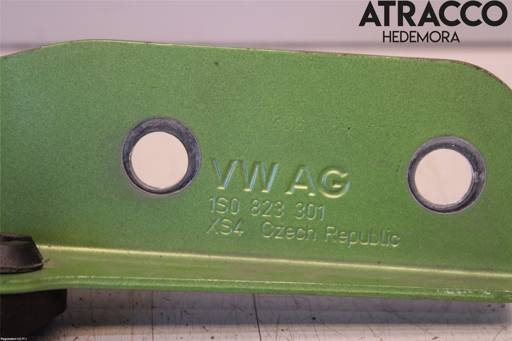 Skoda CITIGO / CITIGO E IV Huvgångjärn