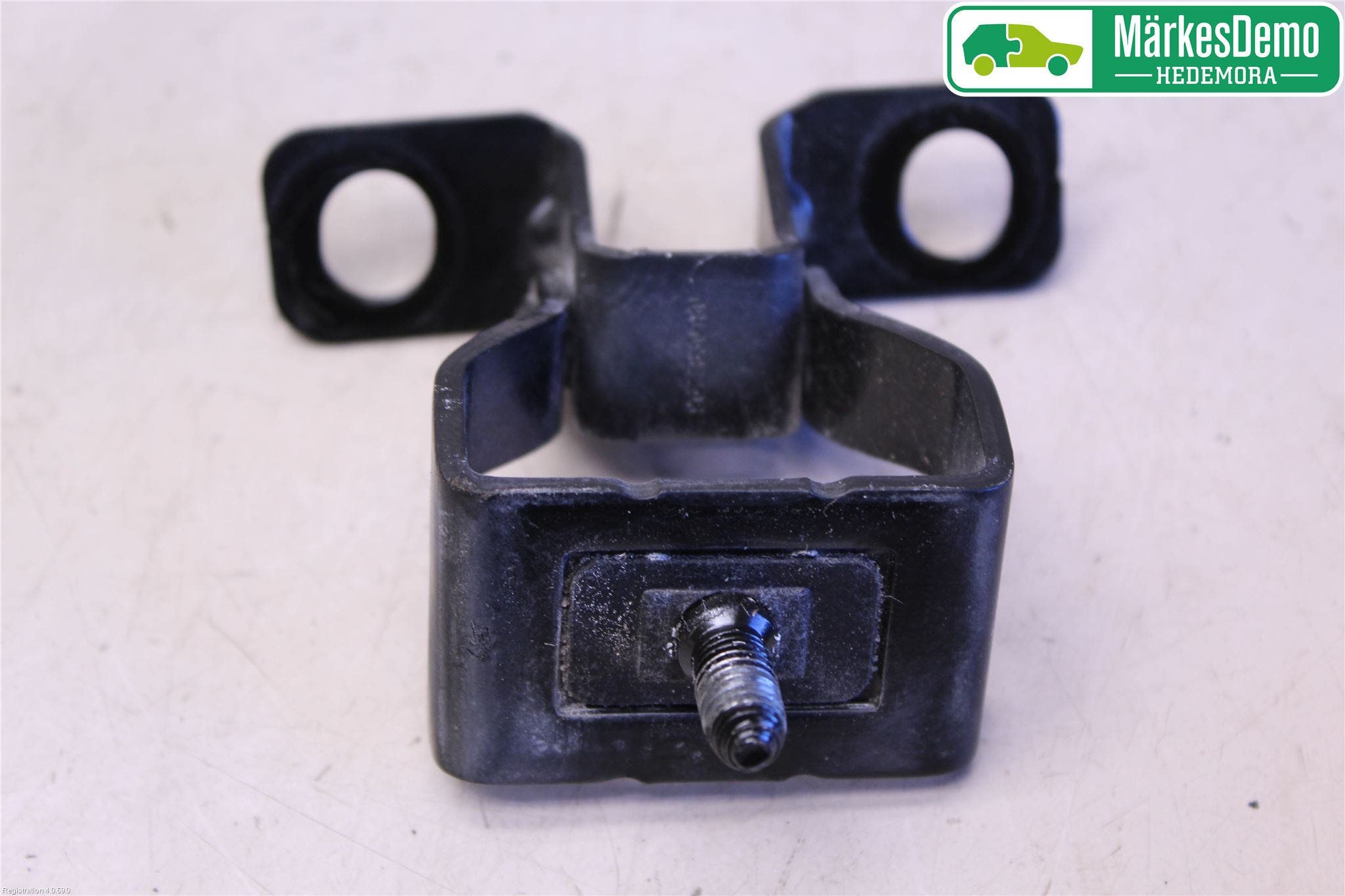 Peugeot 308 14-21 Bakluckegångjärn Hö