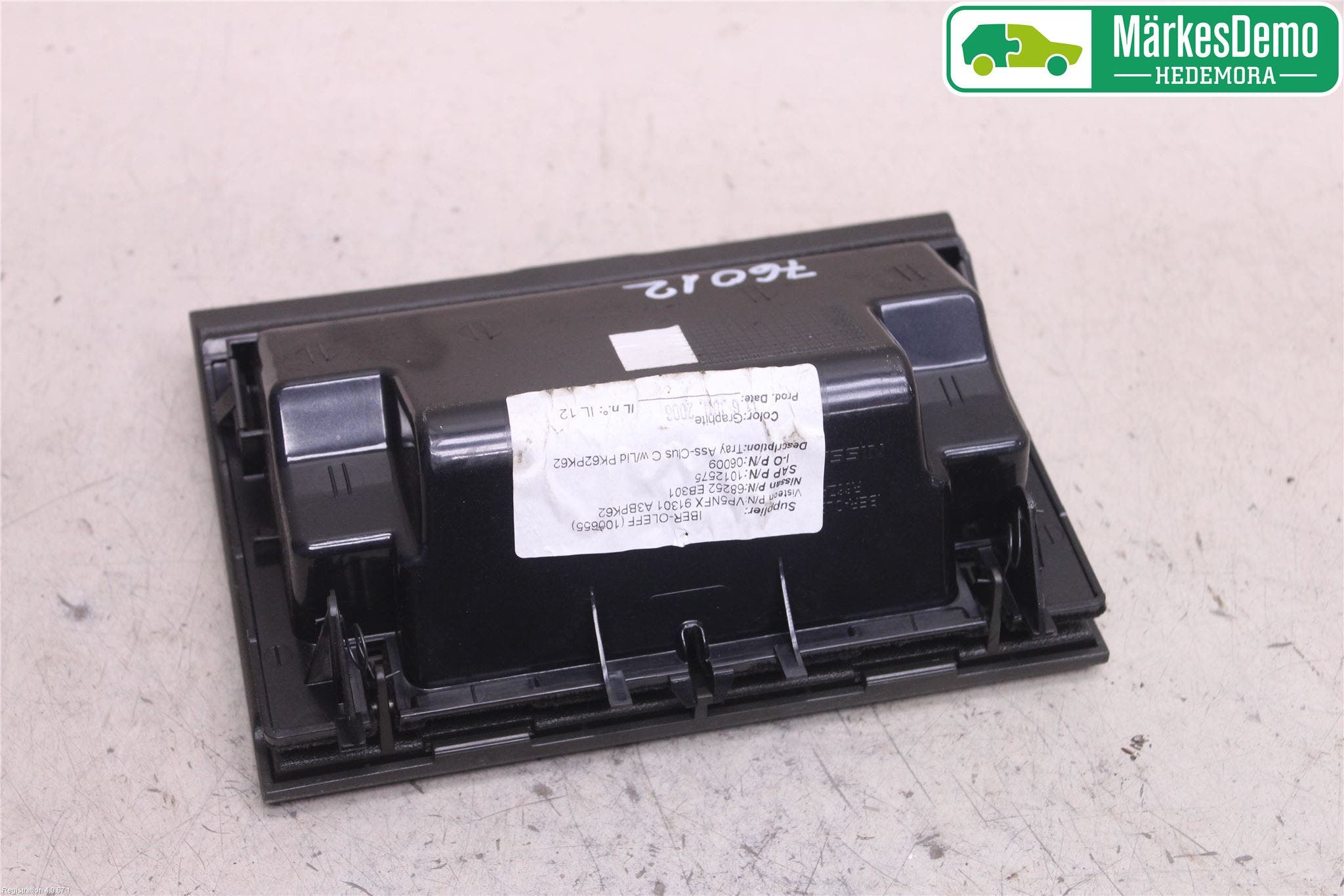Nissan PATHFINDER R51 05-12 Instrumentbräda Förvaringsfack