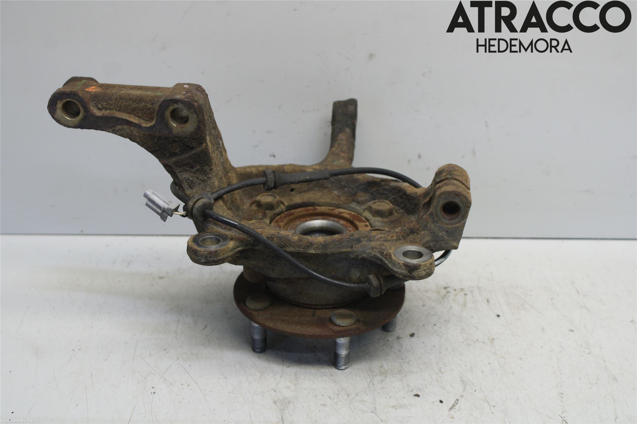 Nissan QASHQAI   07-10 Styrspindel Lagerhus Hö