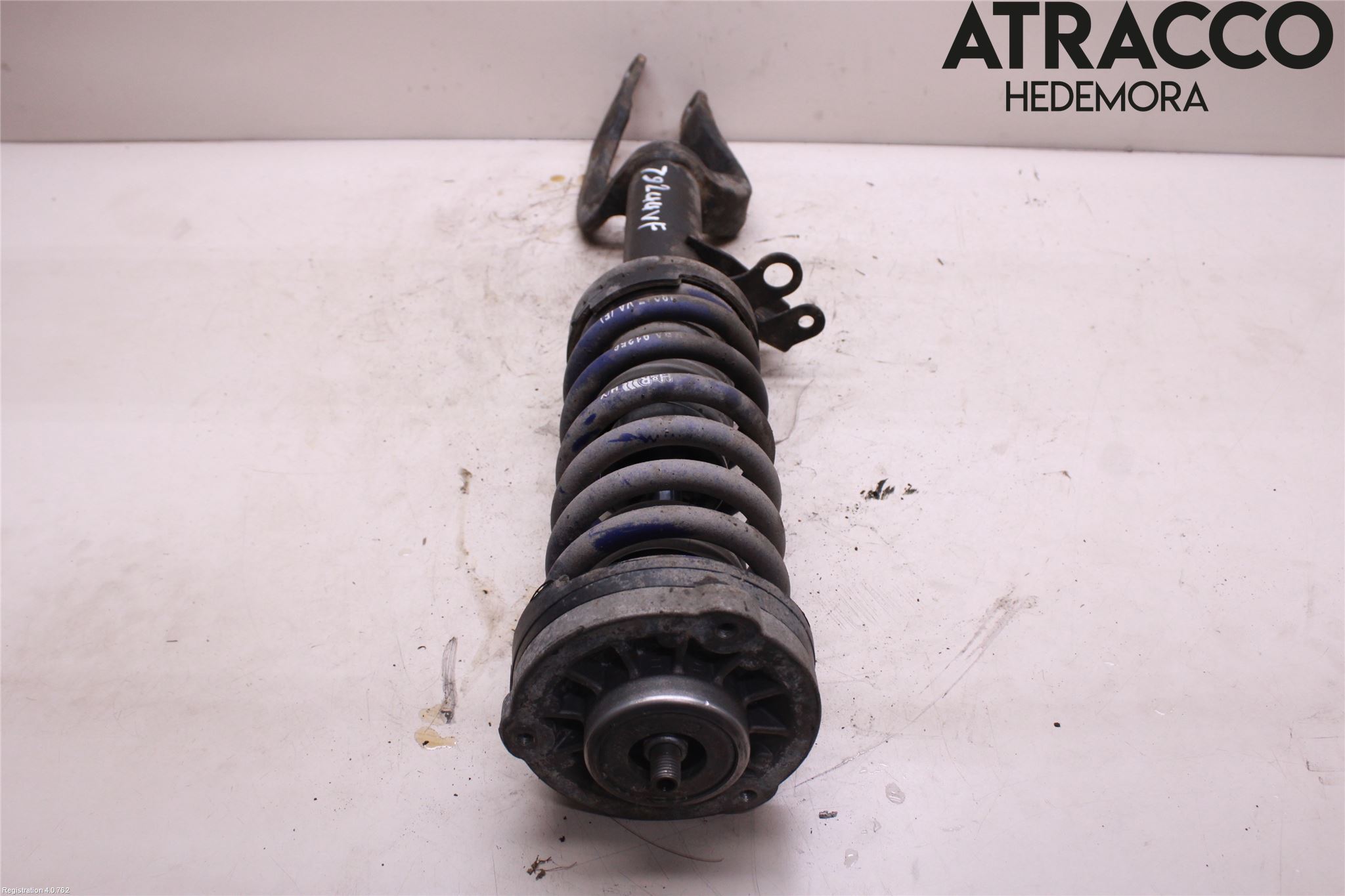 BMW 5 F10/F11/F18 09-17 Fjäderben Fram Vänster