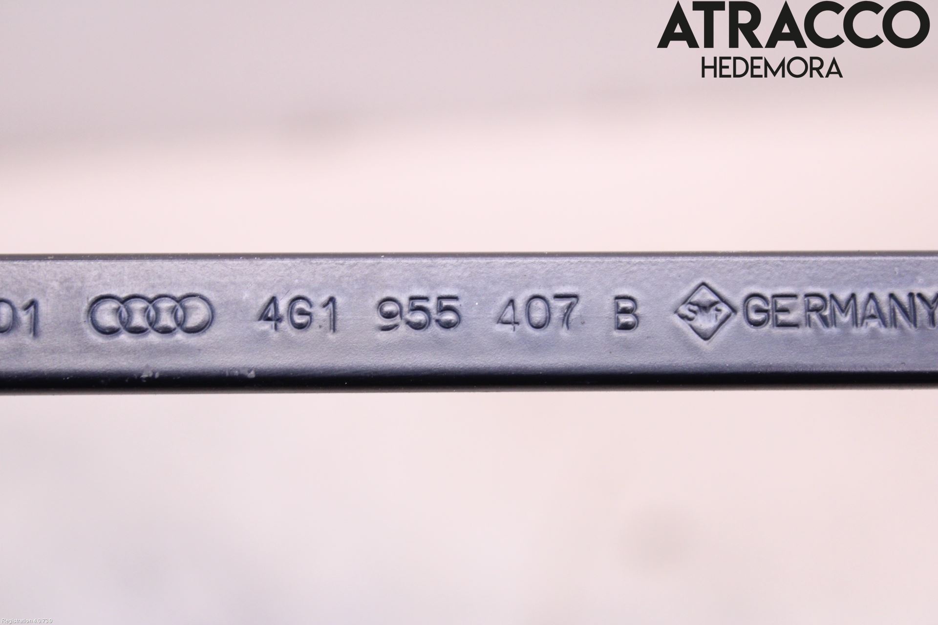 Volkswagen VW GOLF / E-GOLF VII 13-20 Torkararm Armar Vindruta