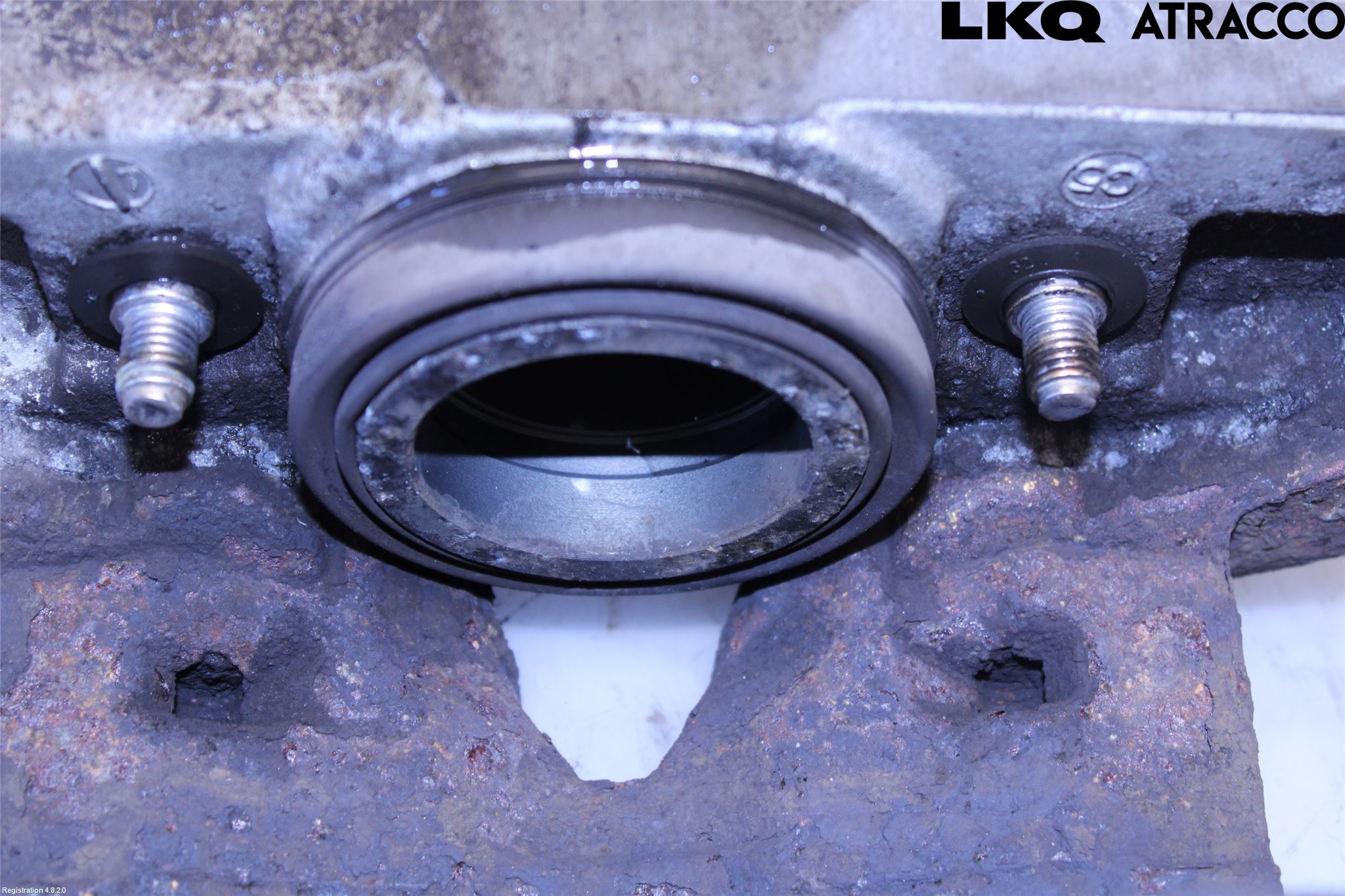 Volvo V70 14-16 Bromsok Fram Vänster