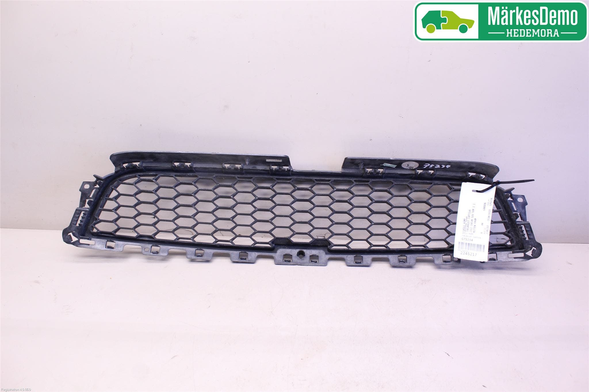 Chevrolet CAPTIVA Grill-Galler