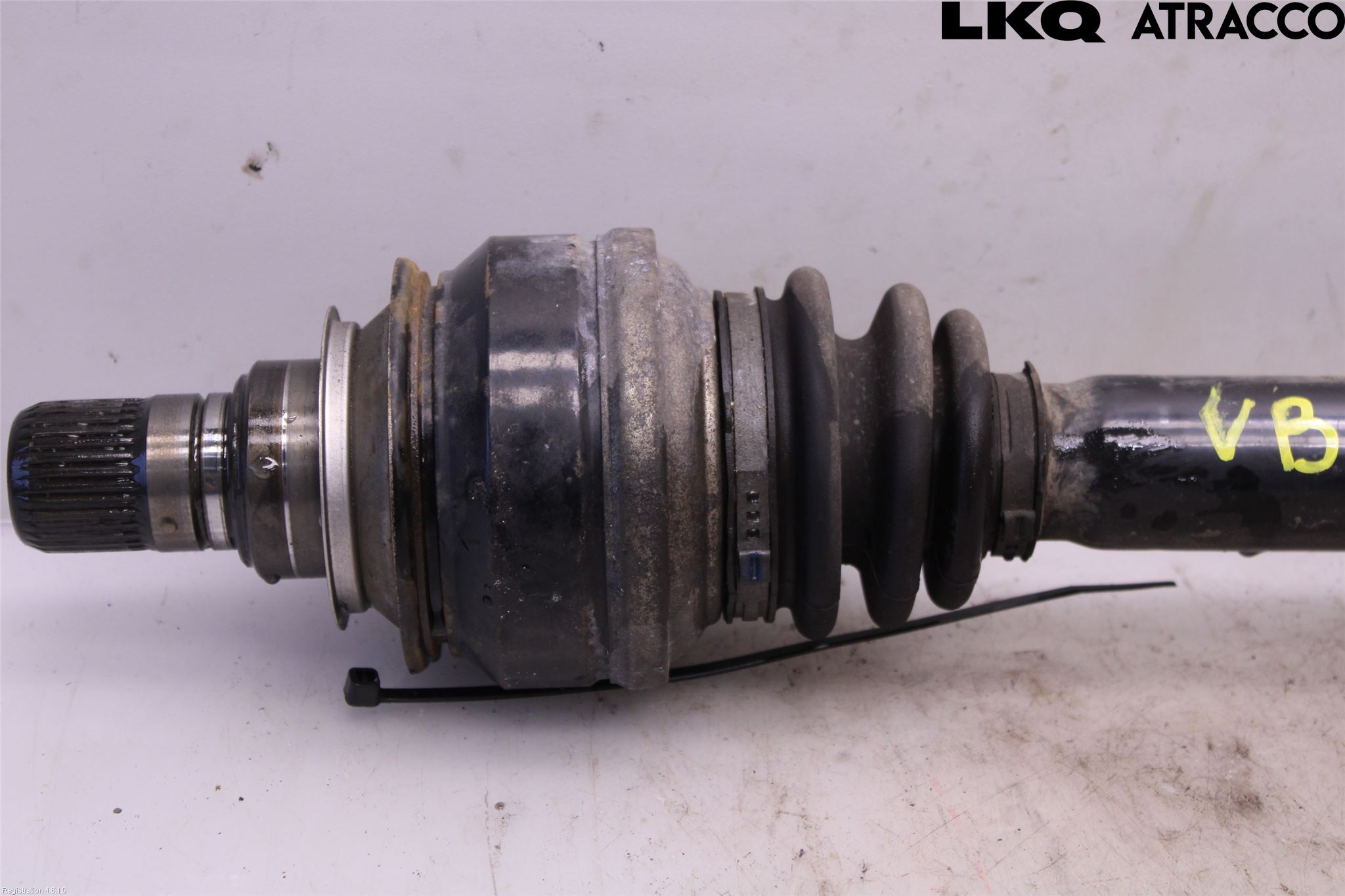 BMW 5 F10/F11/F18 09-17 Drivaxel Bak Vänster