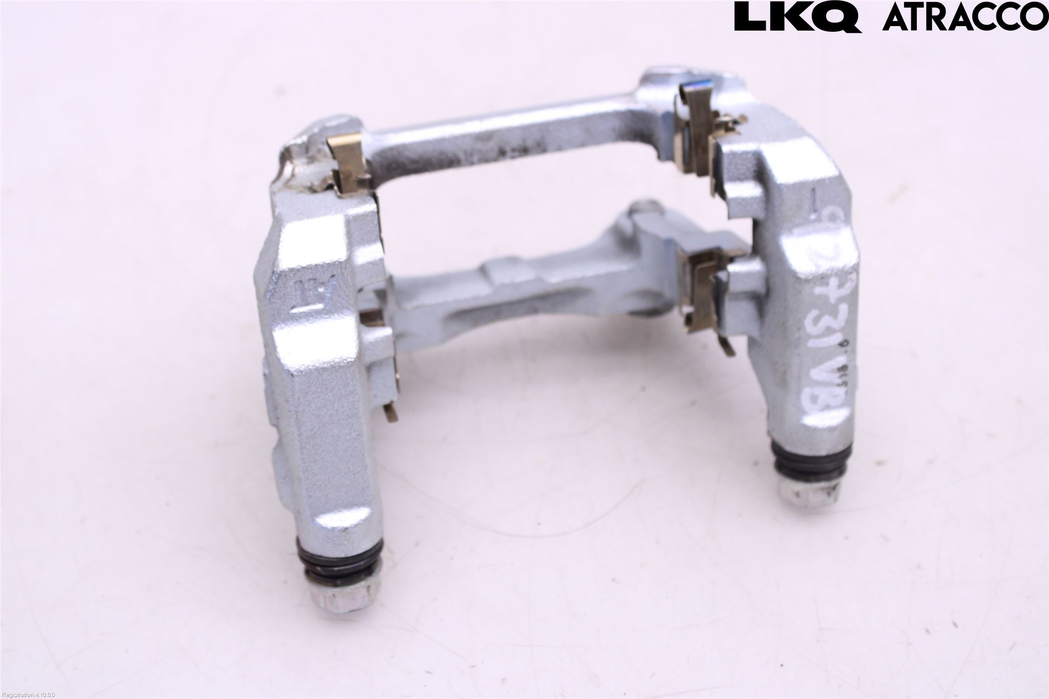 Toyota RAV4 19- Bromsokshållare