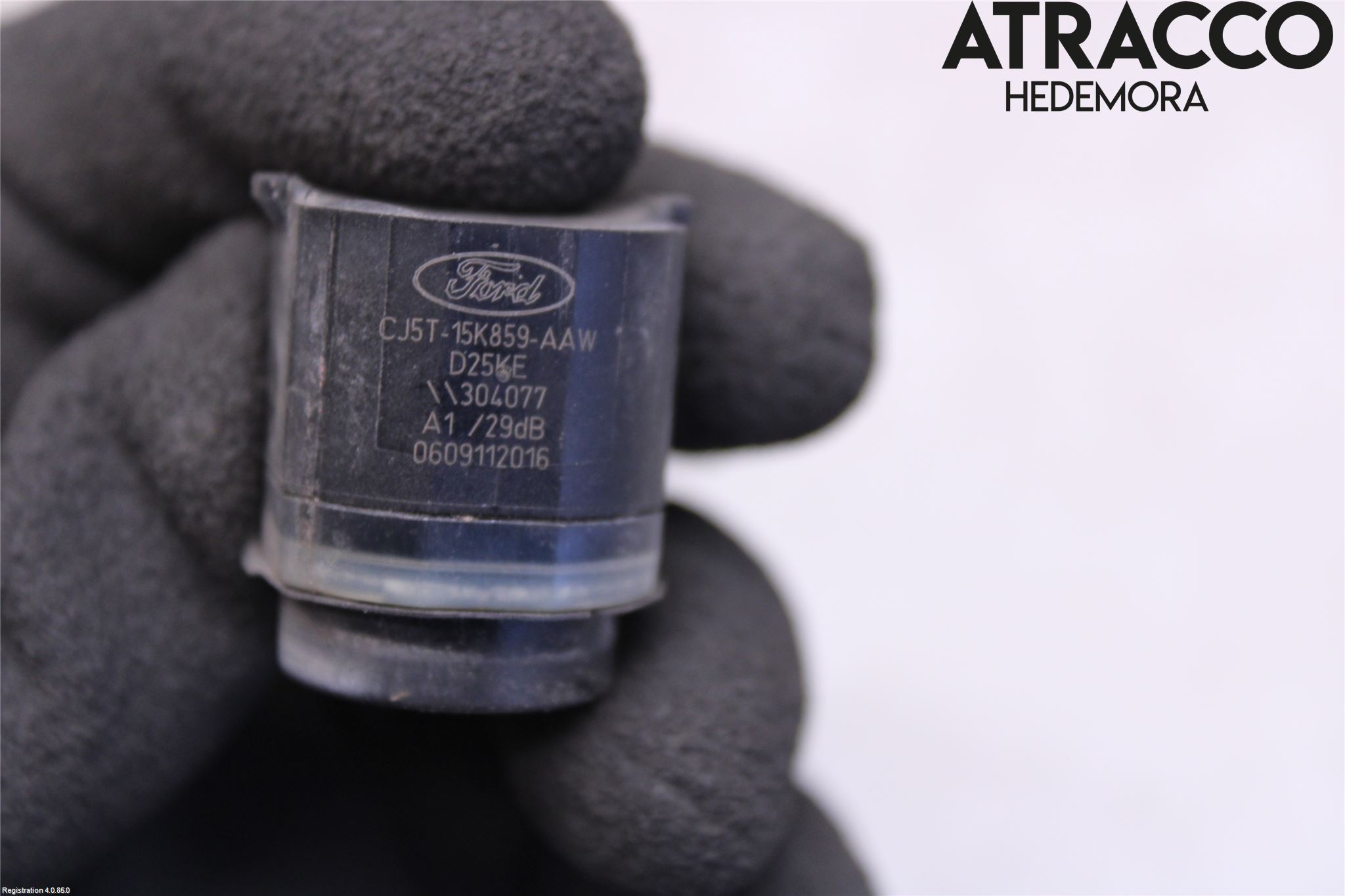 Ford C-MAX II  11-14 Parkeringshjälp Frontsensor