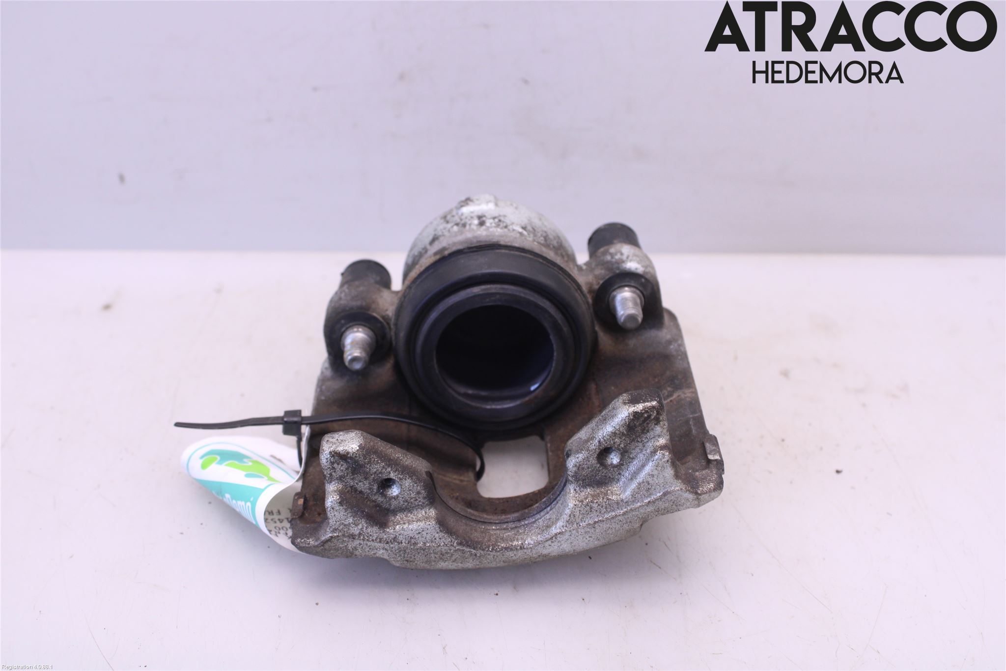 Fiat 500e 20- Bromsok Fram Höger