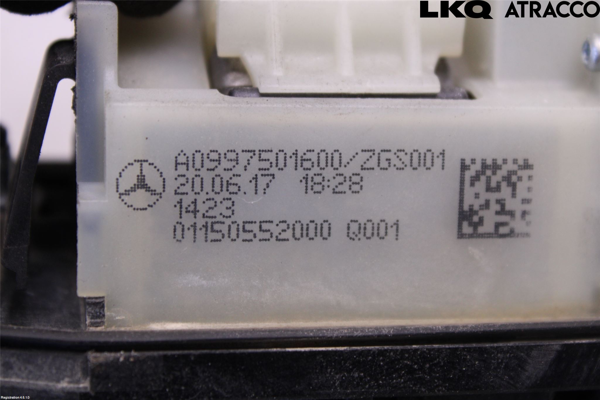 Mercedes-Benz MB E-KLASS (W213) 16-23 Bakluckeöppnare Automatisk