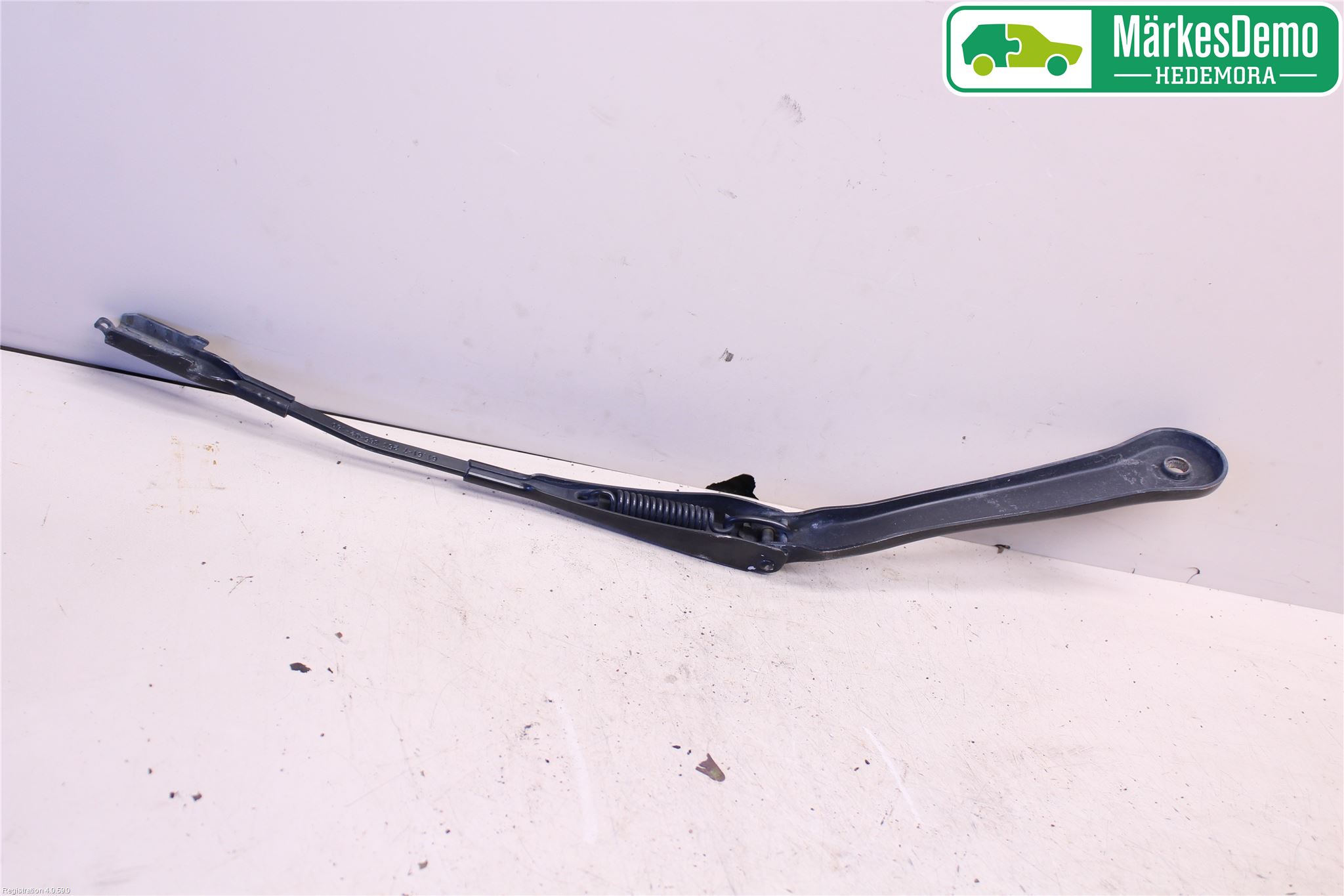 BMW 3 E90/91 SED/TOU 05-12 Torkararm Armar Vindruta