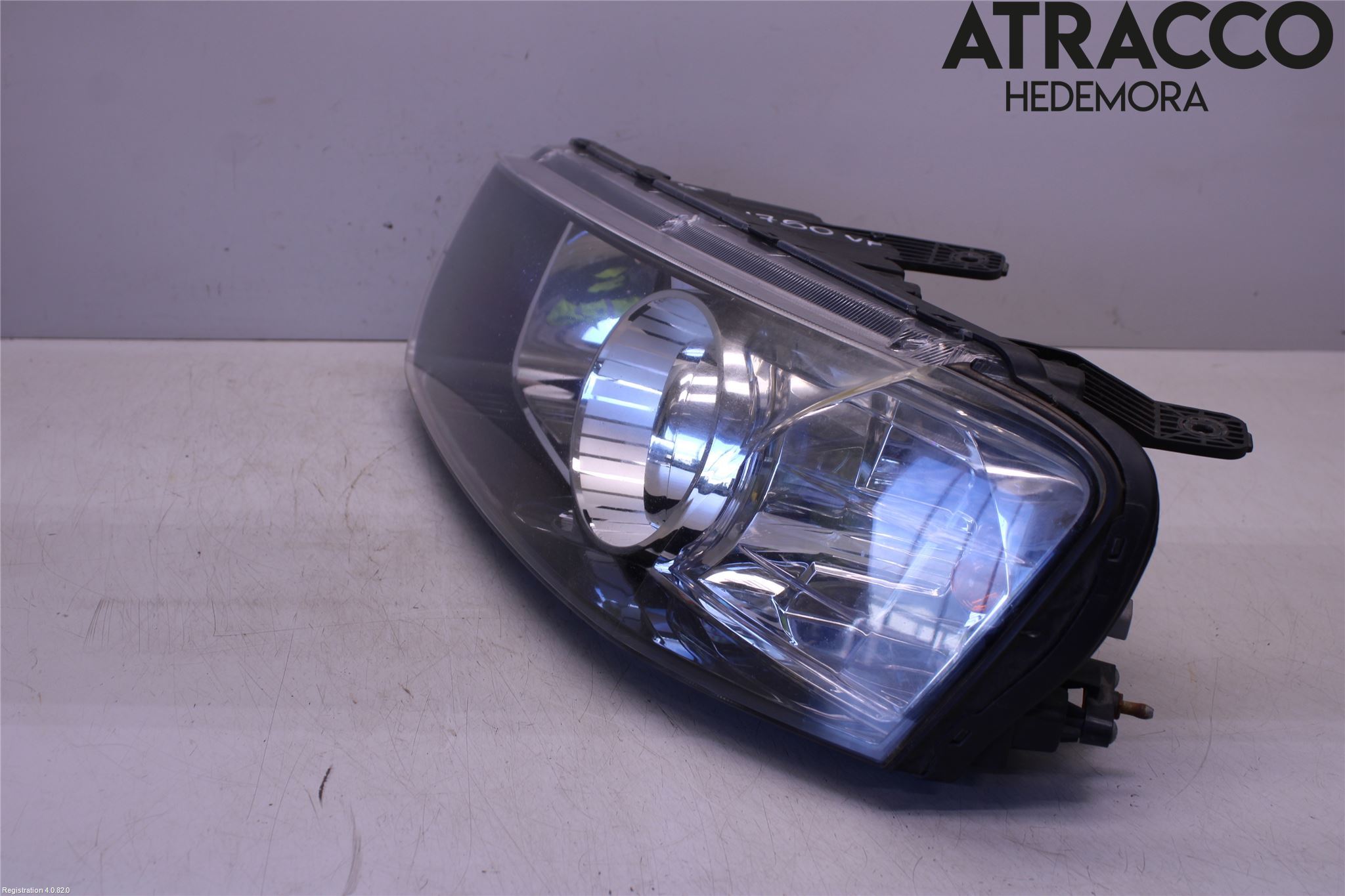 Chevrolet CAPTIVA Strålkastare Vänster