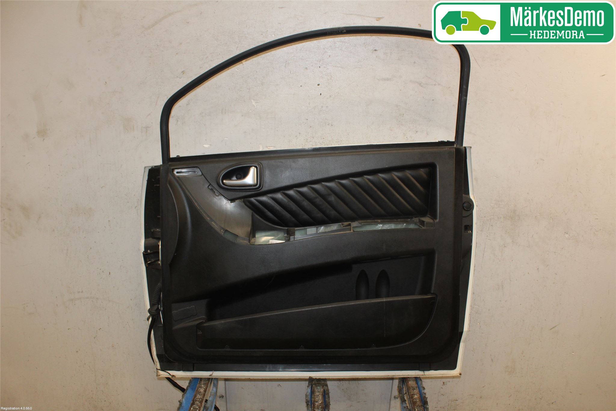 Mopedbil Microcar MICROCAR Dörr 2D Höger