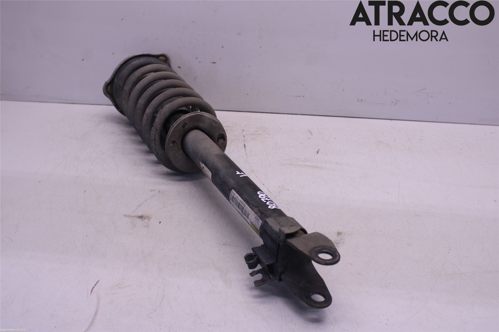 Mercedes-Benz MB C-KLASS (W205) 14-21 Fjäderben Fram Vänster