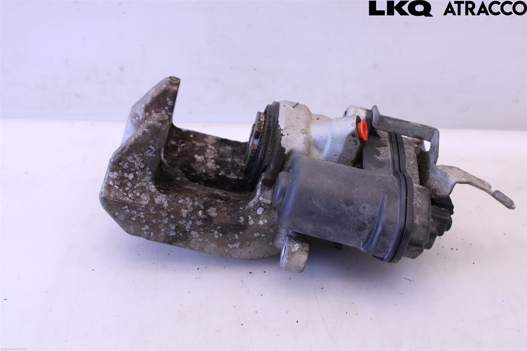 BMW 5 G30/G31/F90 17-23 Bromsok Bak Vänster