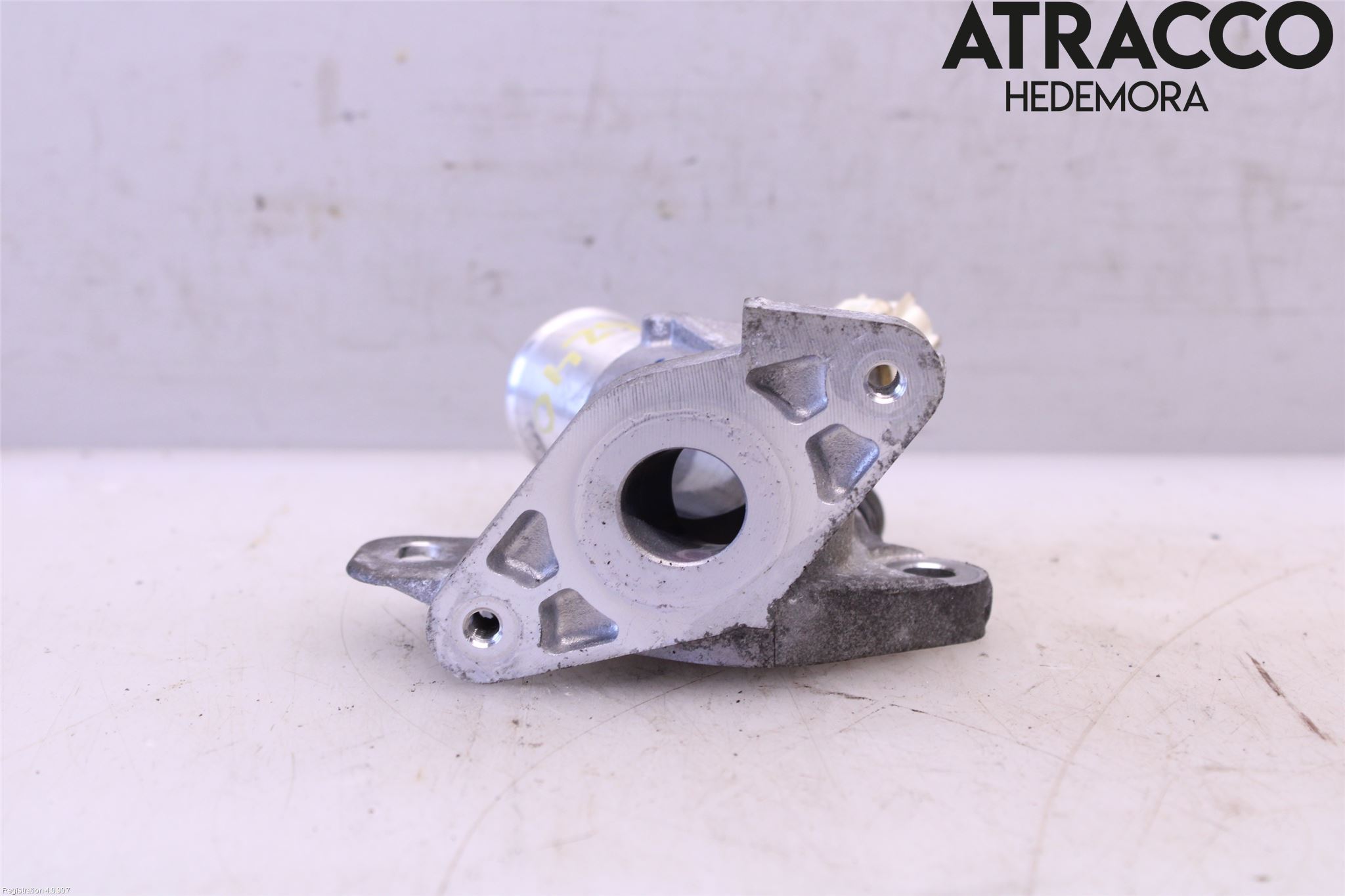 Toyota COROLLA 19- Kylarslang Fördelningsrör