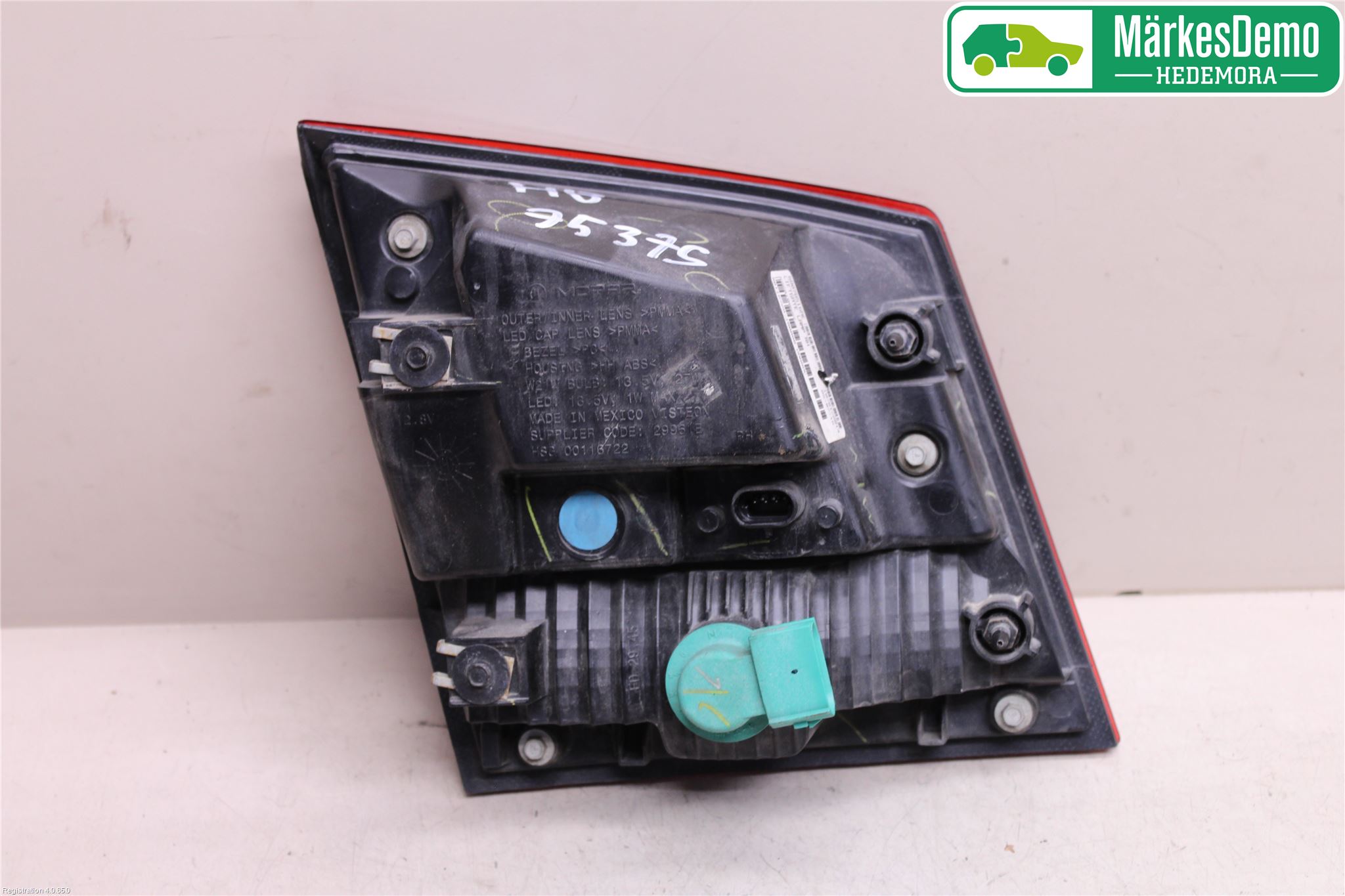 Fiat FREEMONT Bakljus Lucka Hö