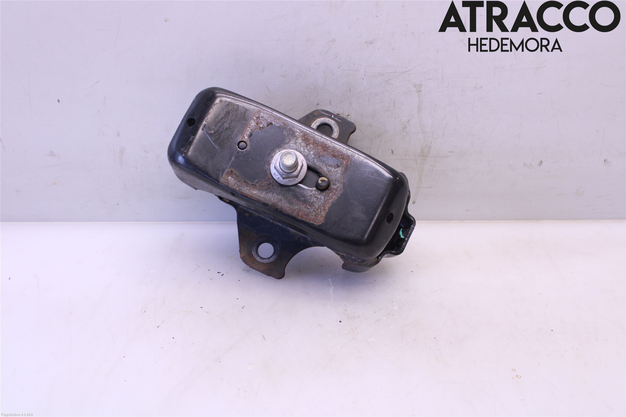 Toyota HILUX 16- Motorfäste