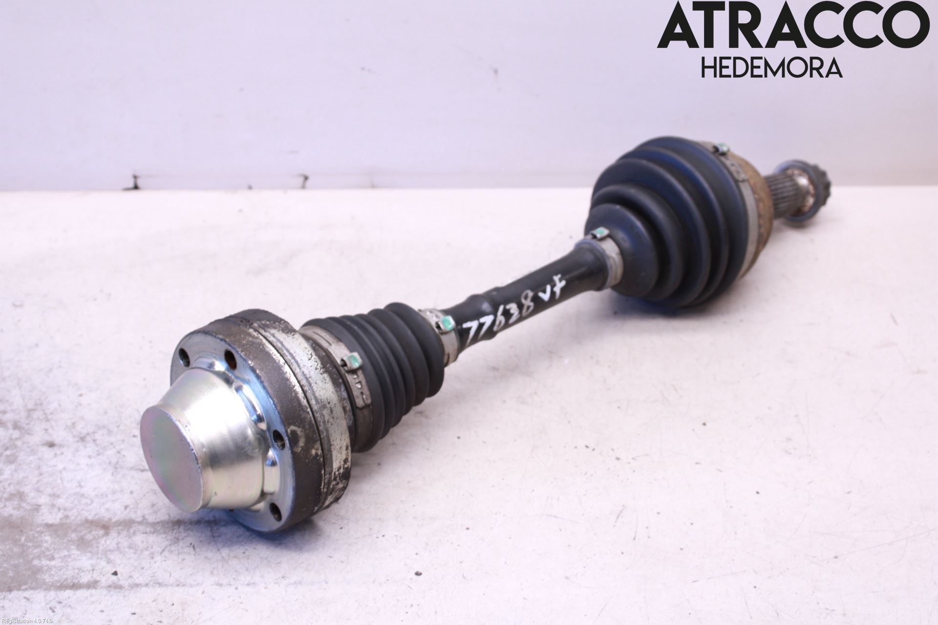 Porsche CAYENNE 03- Drivaxel Fram Vänster