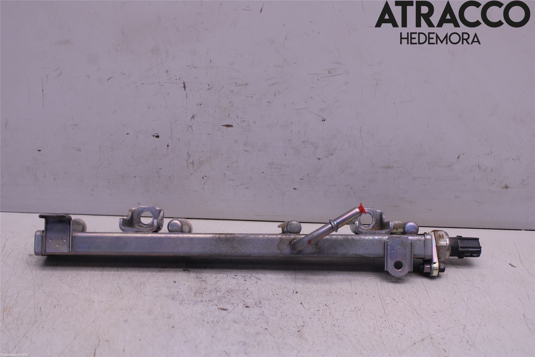 Toyota RAV4 19- Injspridarrör