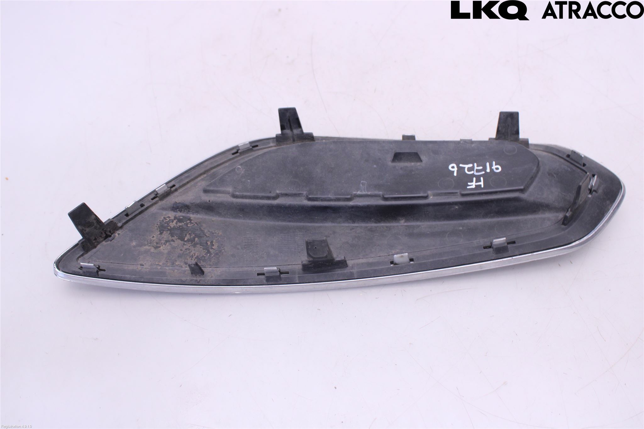 Volvo V60 11-13 Dimljussarg Fram