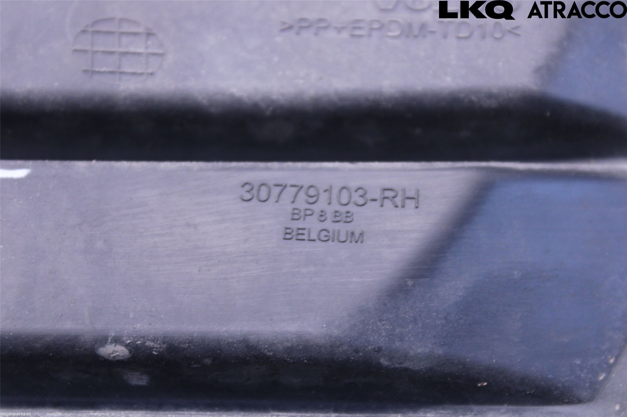 Volvo V50 08-12 Dimljussarg Fram