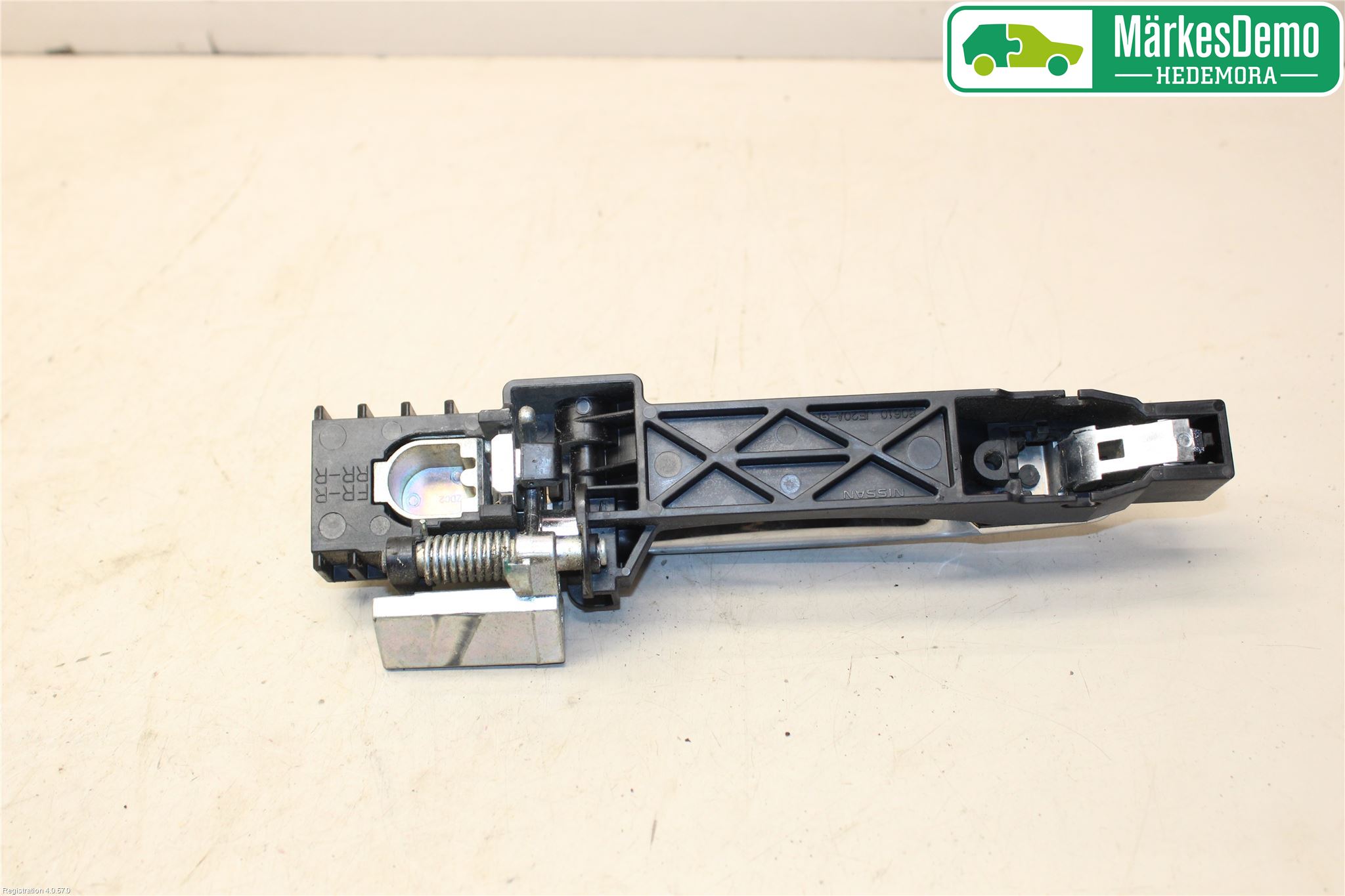 Nissan QASHQAI 10-14 Dörrhandtag Yttre Hö