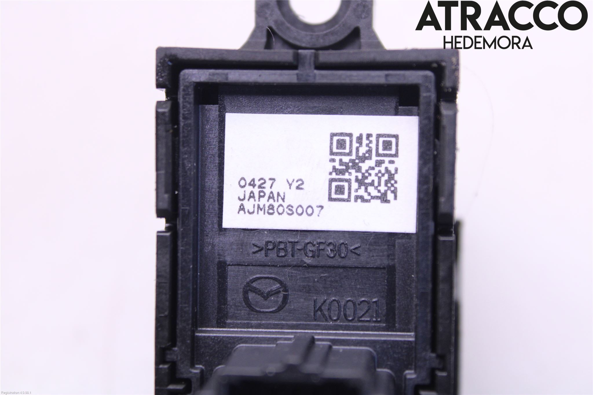 Mazda 3 III 14-19 Strömställare Parkeringsbroms