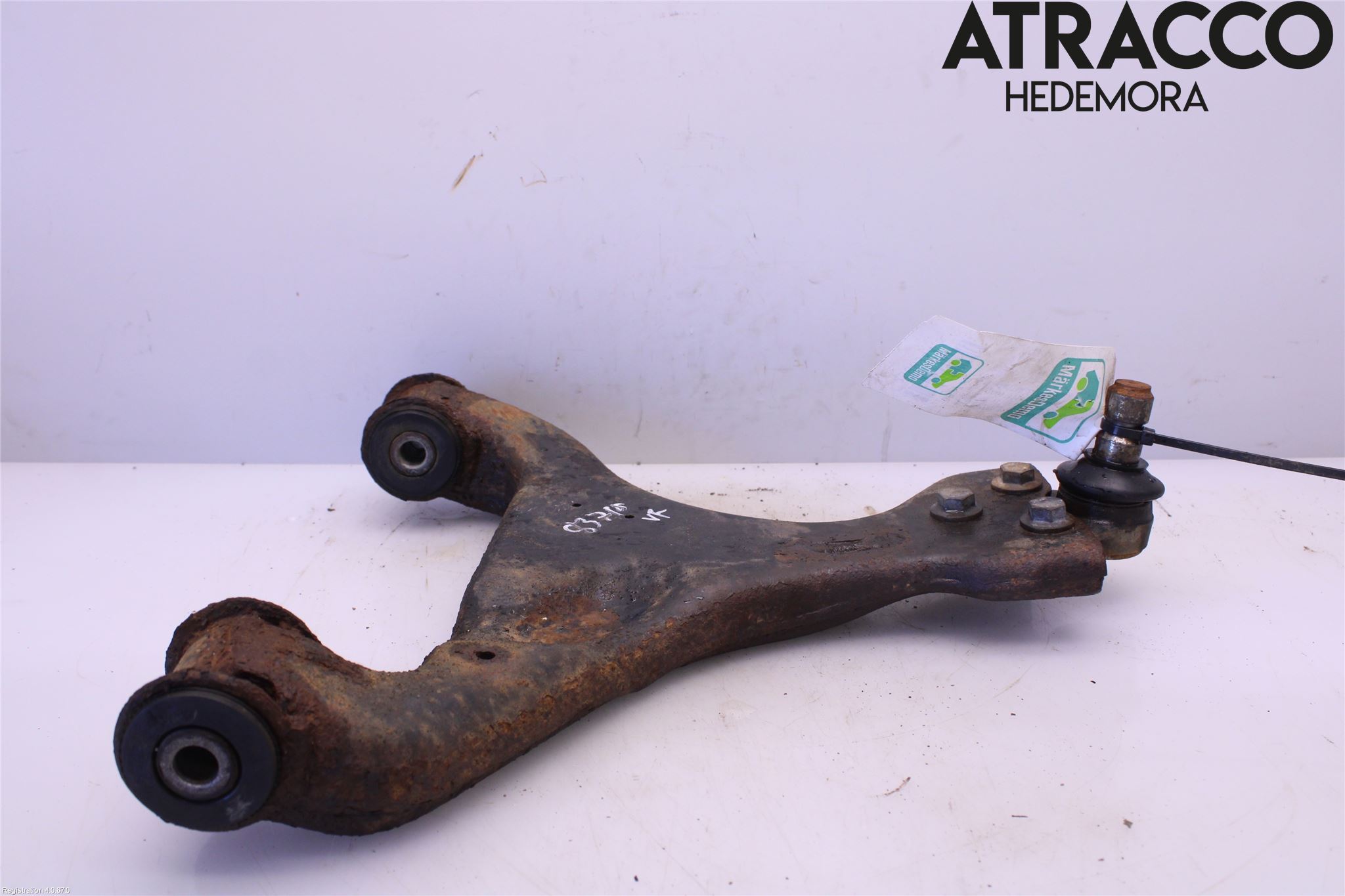 Mercedes-Benz MB VITO/VIANO (W639) 04-14 Bärarm Fram Undre Vä
