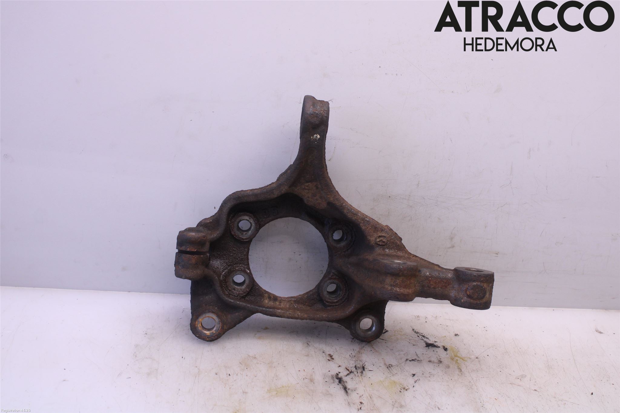 Mazda CX-5 12-17 Styrspindel Lagerhus Vä