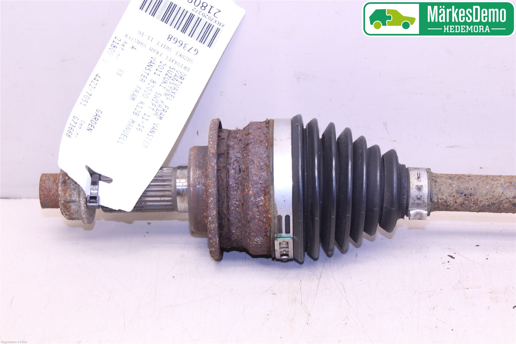 Suzuki SWIFT 11-16 Drivaxel Fram Vänster
