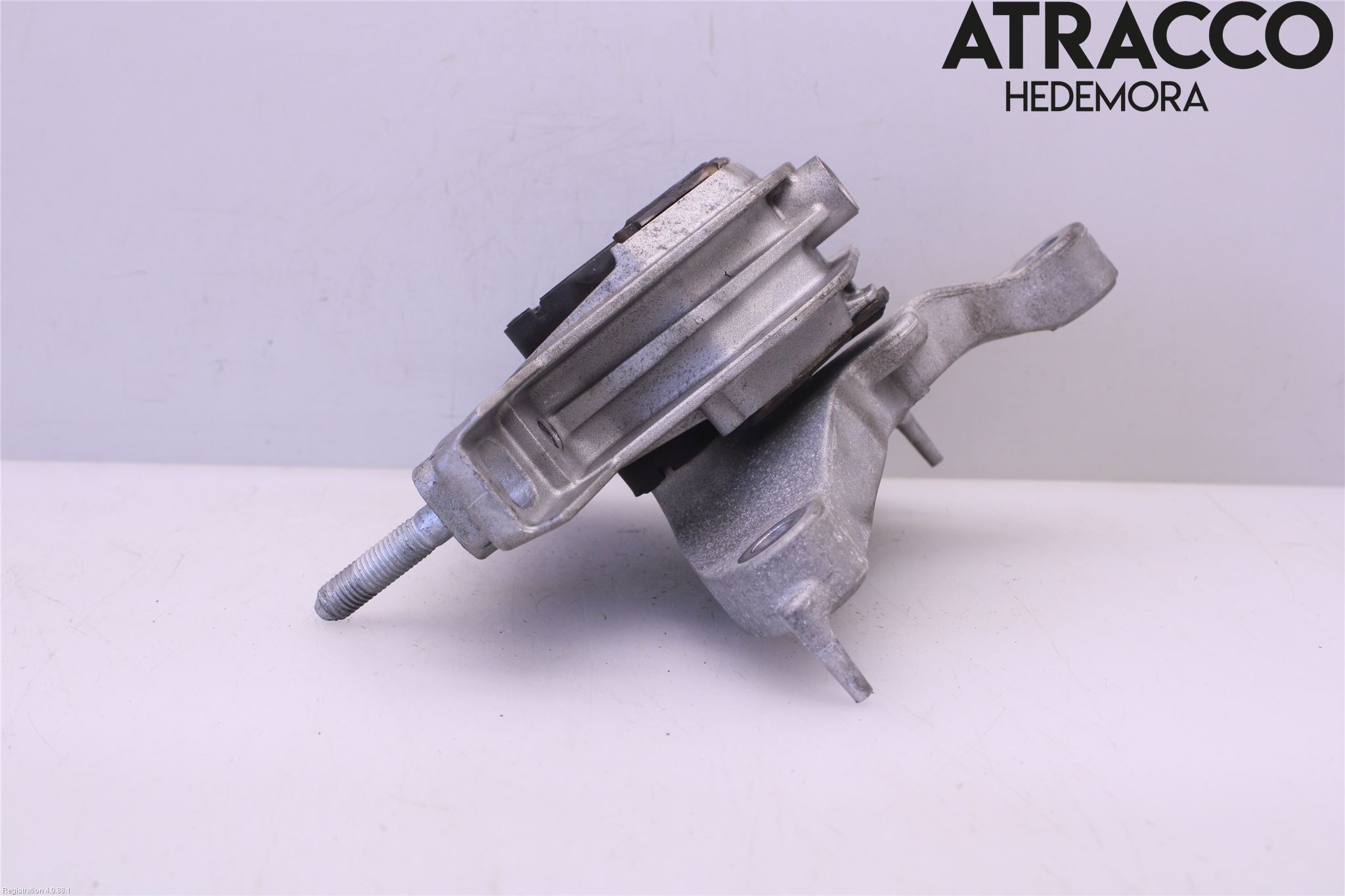 Peugeot 2008/E-2008 20- Motorfäste