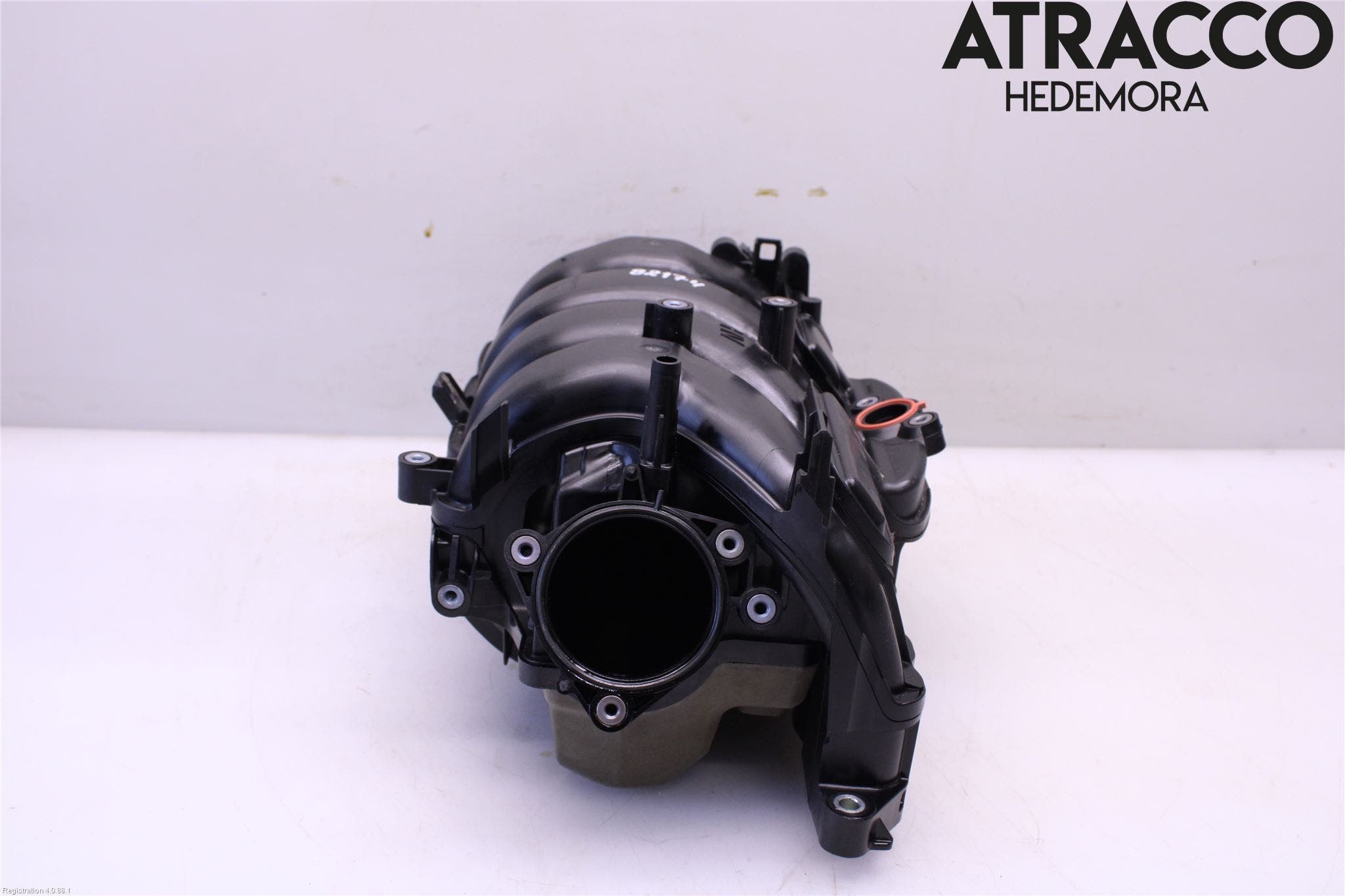 Toyota RAV4 19- Grenrör Insug