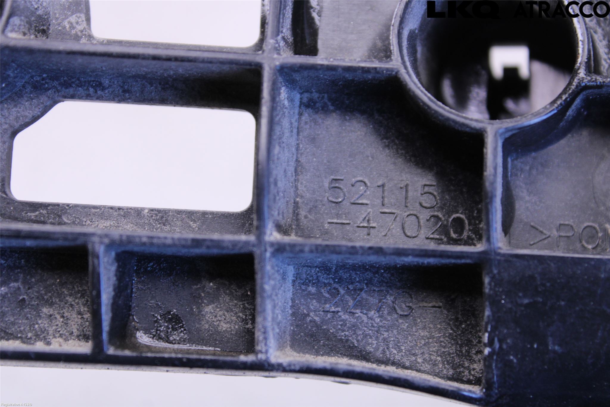 Toyota PRIUS ZVW30 09-20 Stötfångarfäste Fram Hö